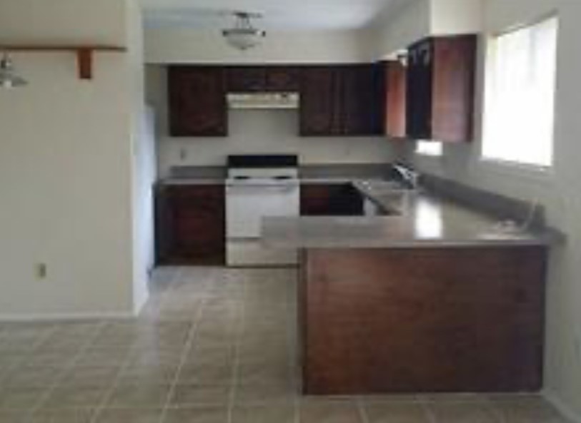 6222 Brookgate Drive Property Photo 6