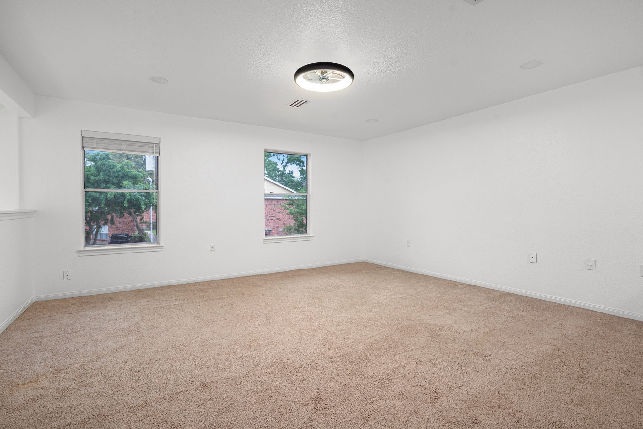 211 Hunt Road 211 Property Photo 18