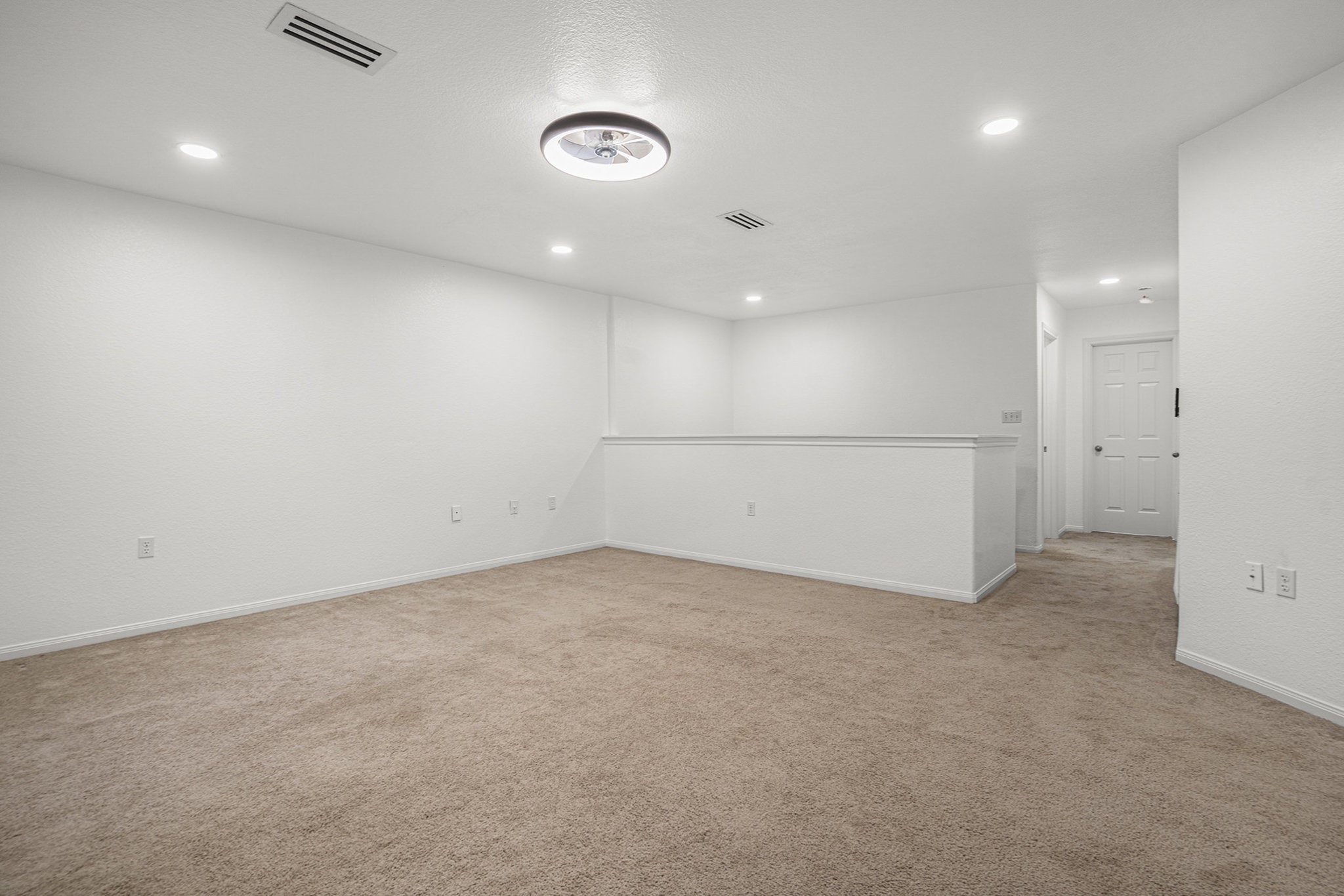 211 Hunt Road 211 Property Photo 20