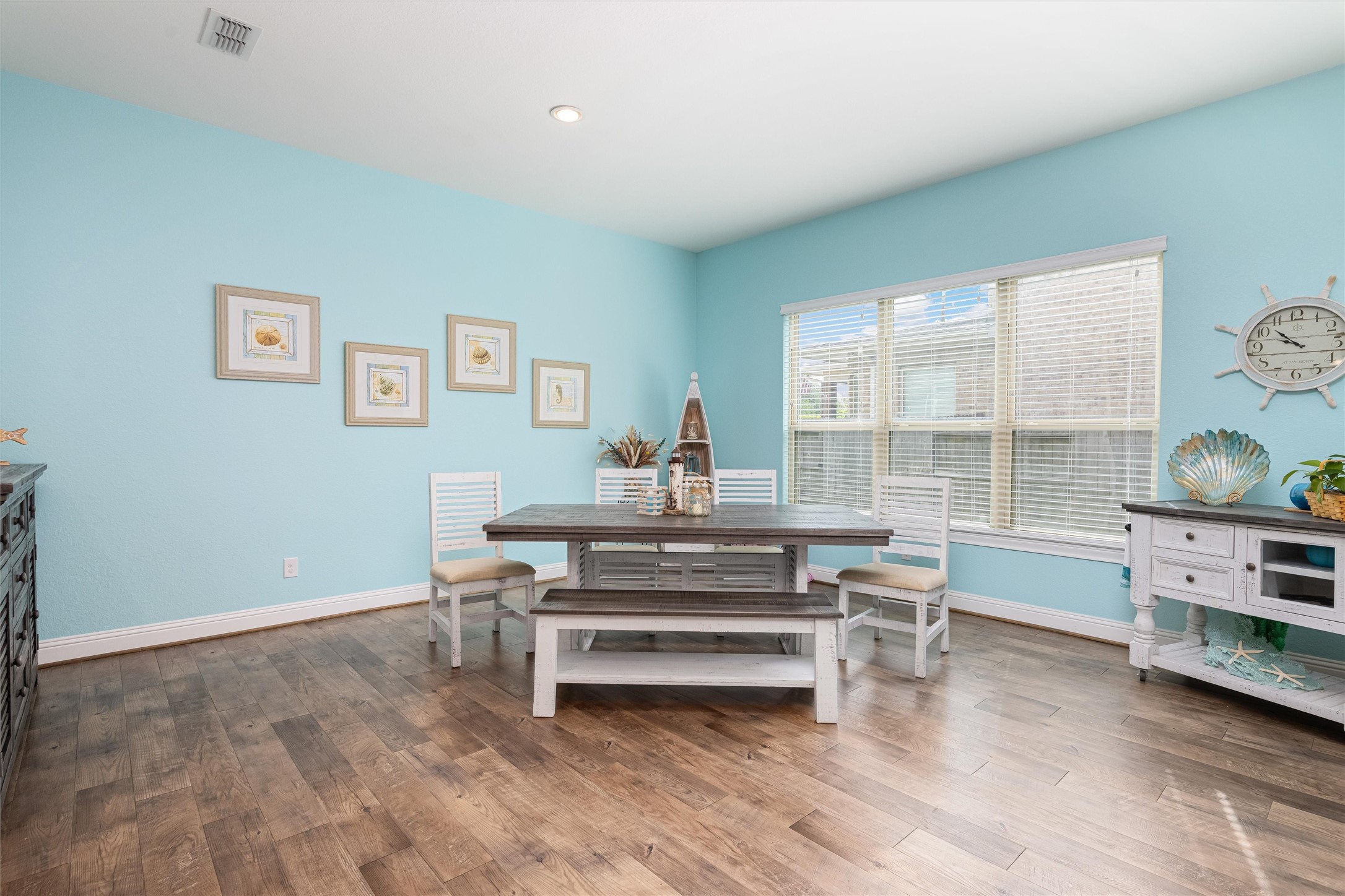21210 Whistle Wood Drive Property Photo 16