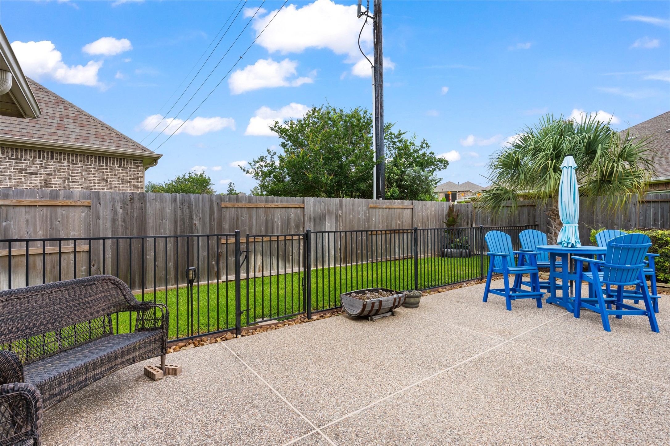 21210 Whistle Wood Drive Property Photo 47