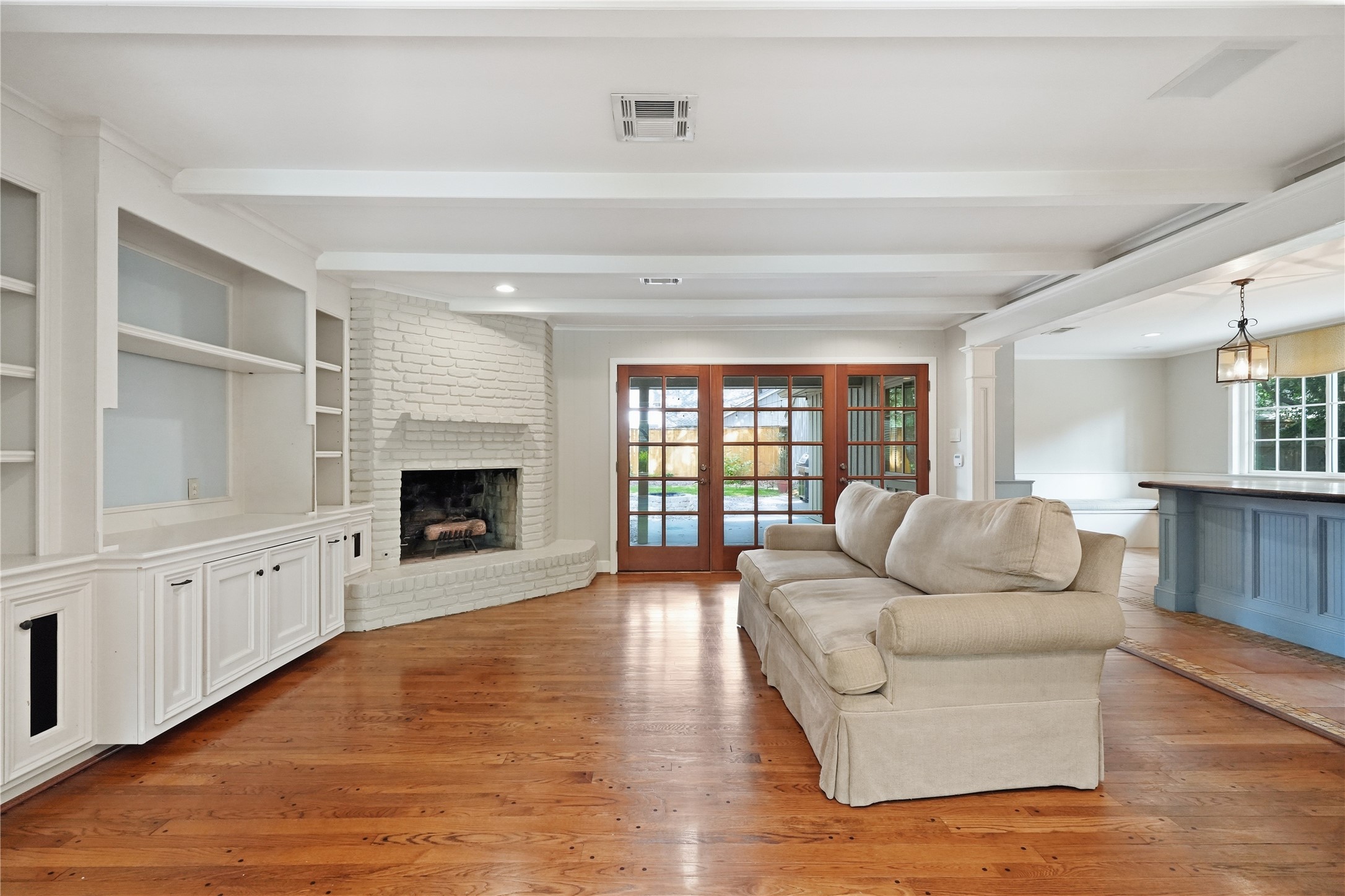 12435 Kimberley Lane Property Photo 4