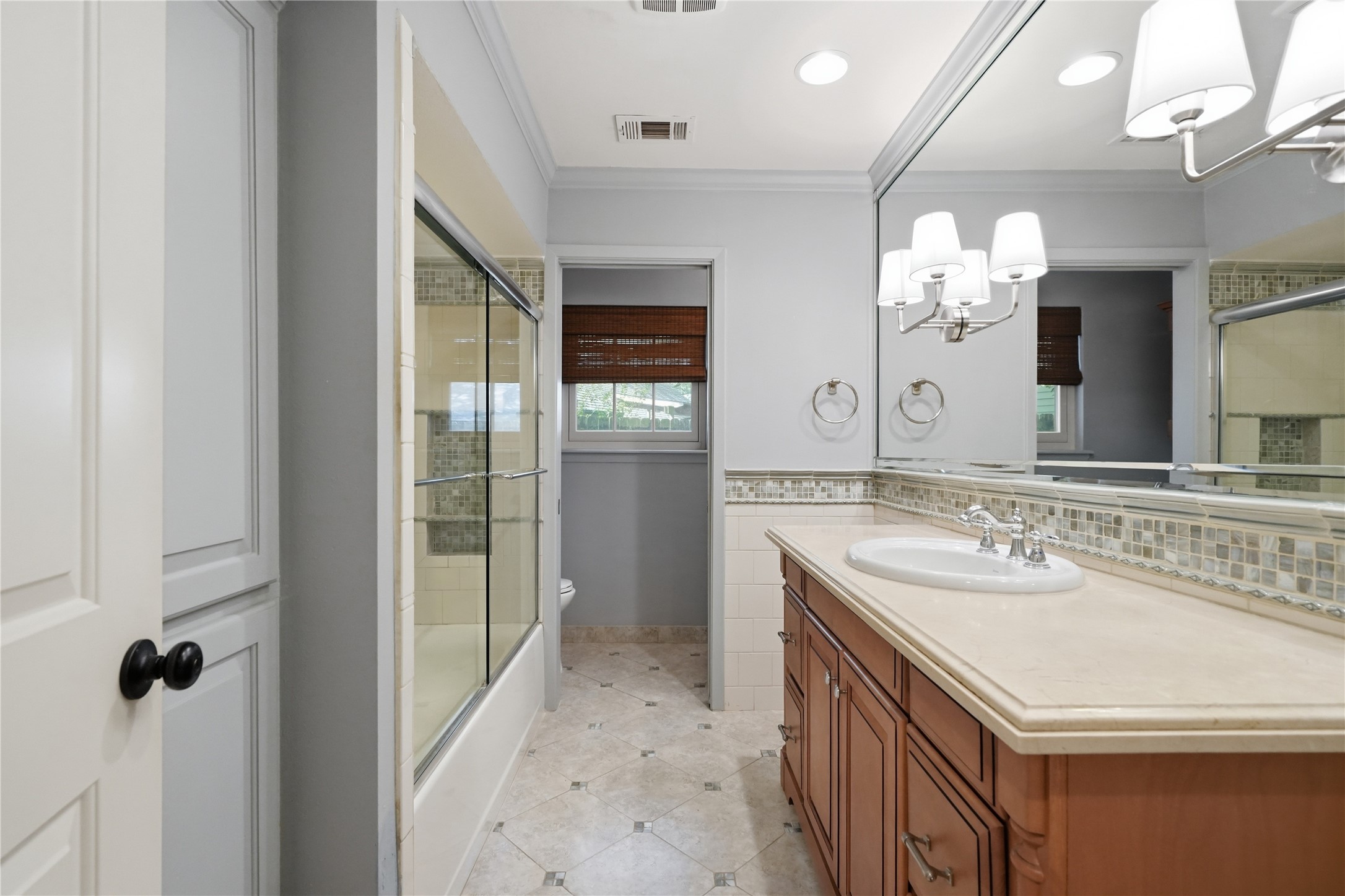 12435 Kimberley Lane Property Photo 18