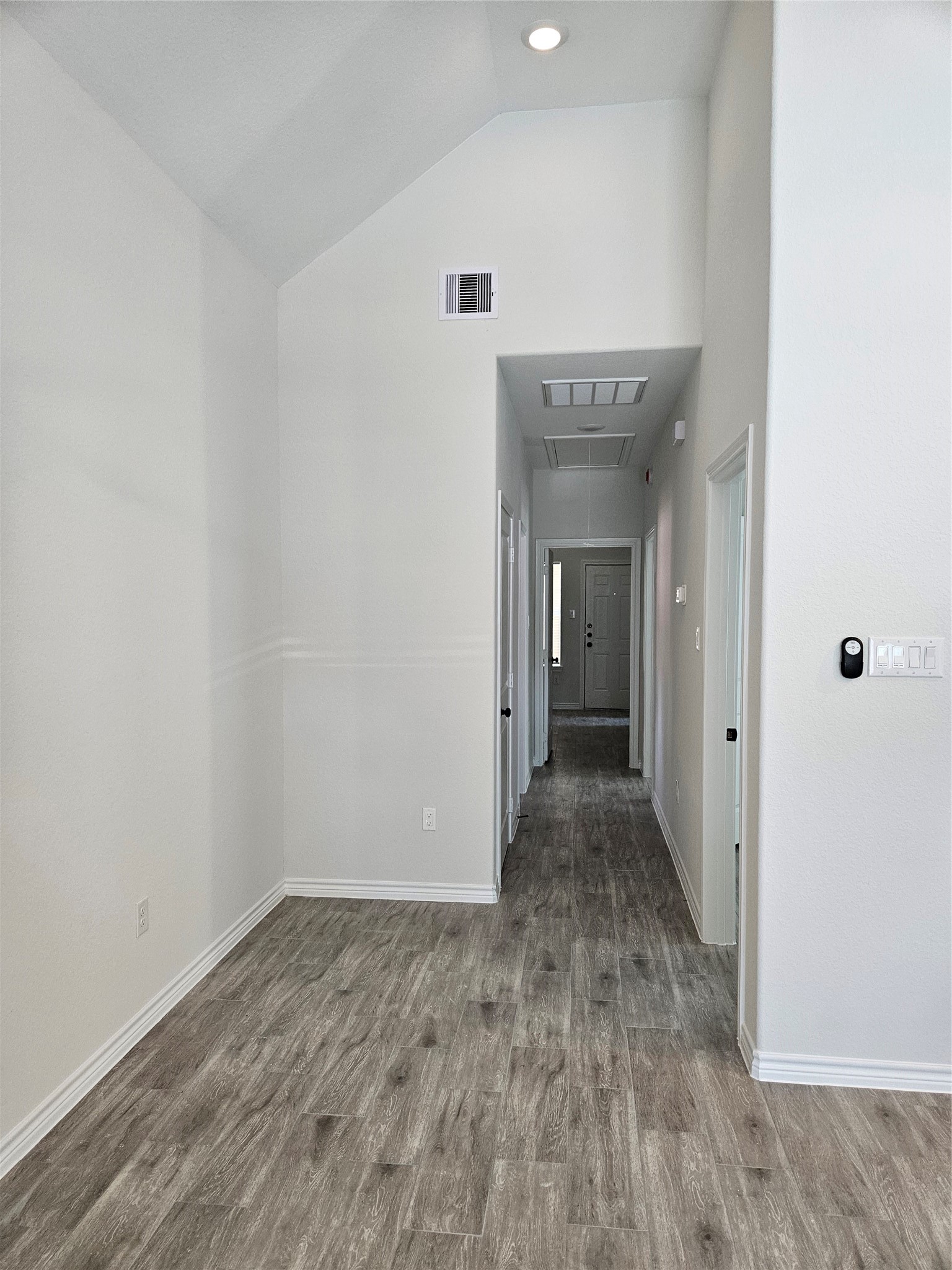 10090 Calendar Street Property Photo 8