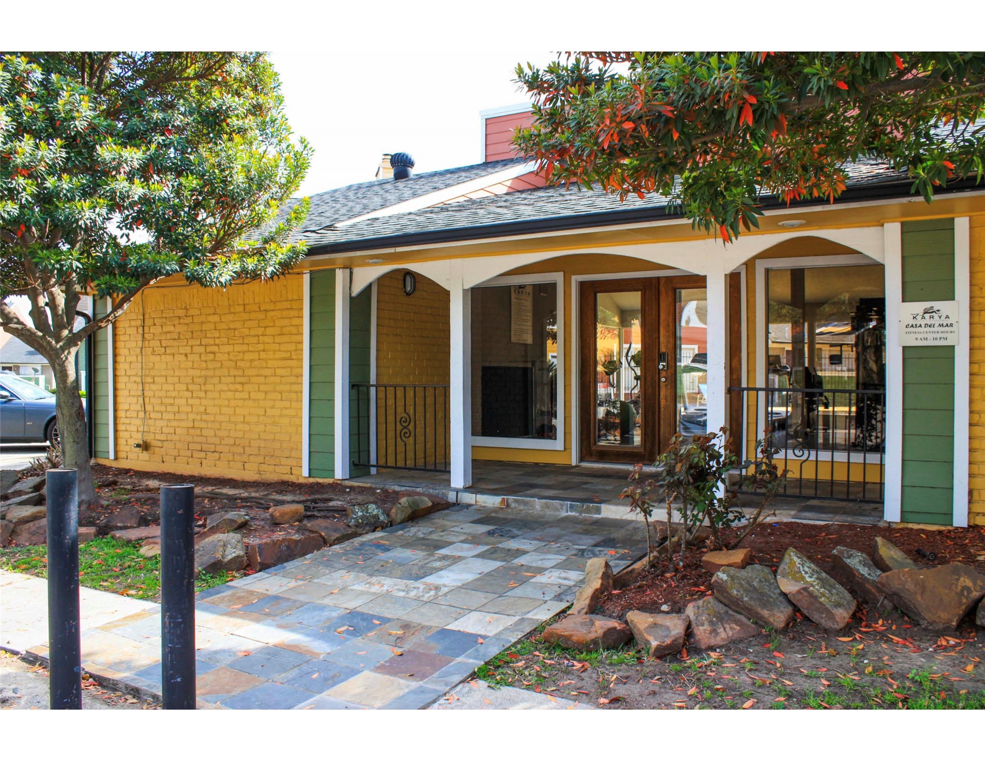 2431 Cypress Creek Parkway 354 Property Photo 8