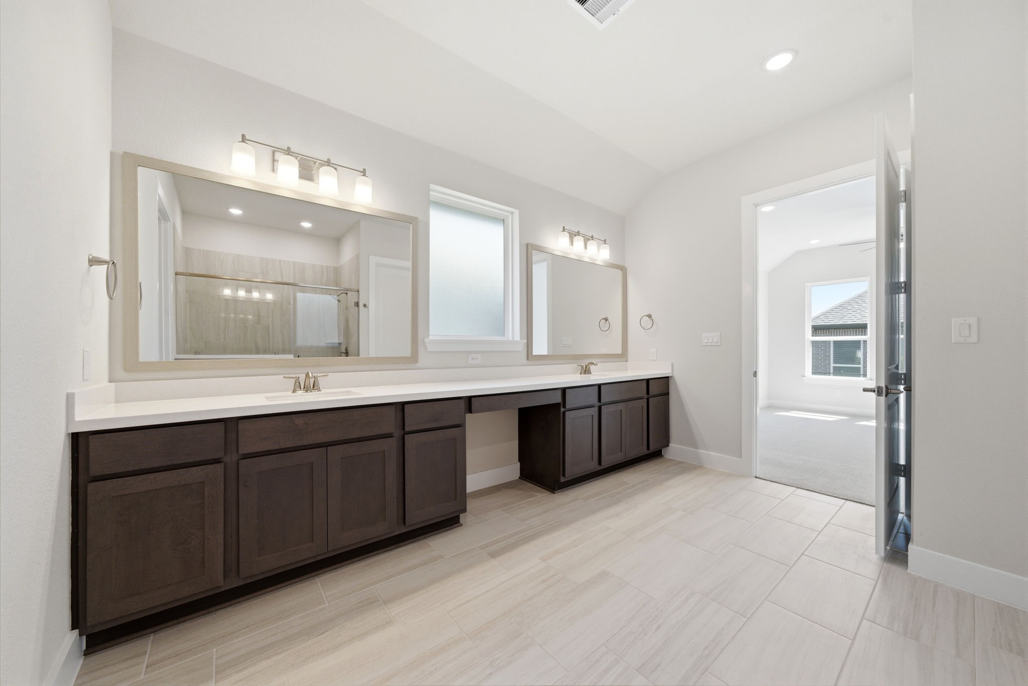 10025 Larkin Cove Property Photo 28