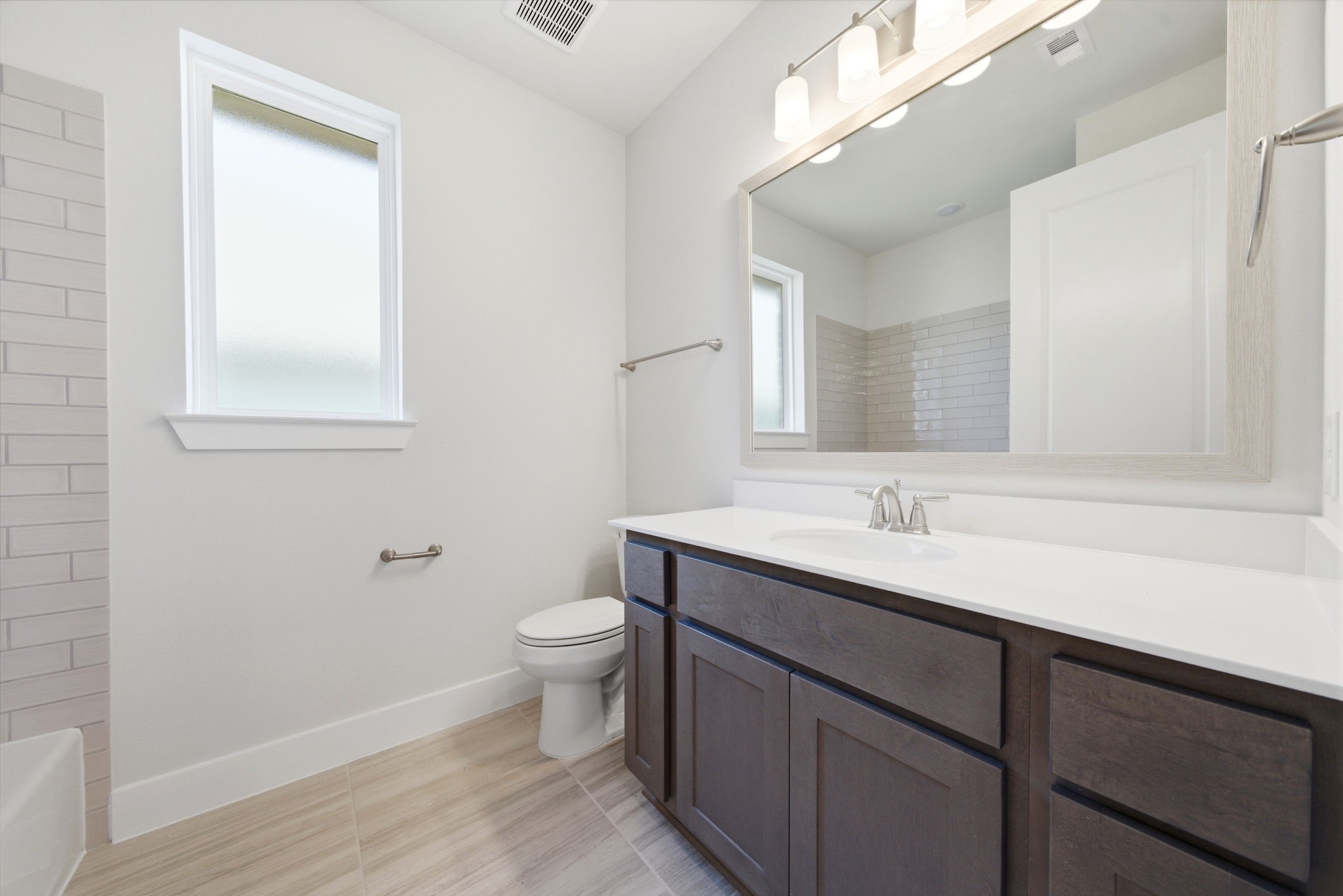 10025 Larkin Cove Property Photo 31