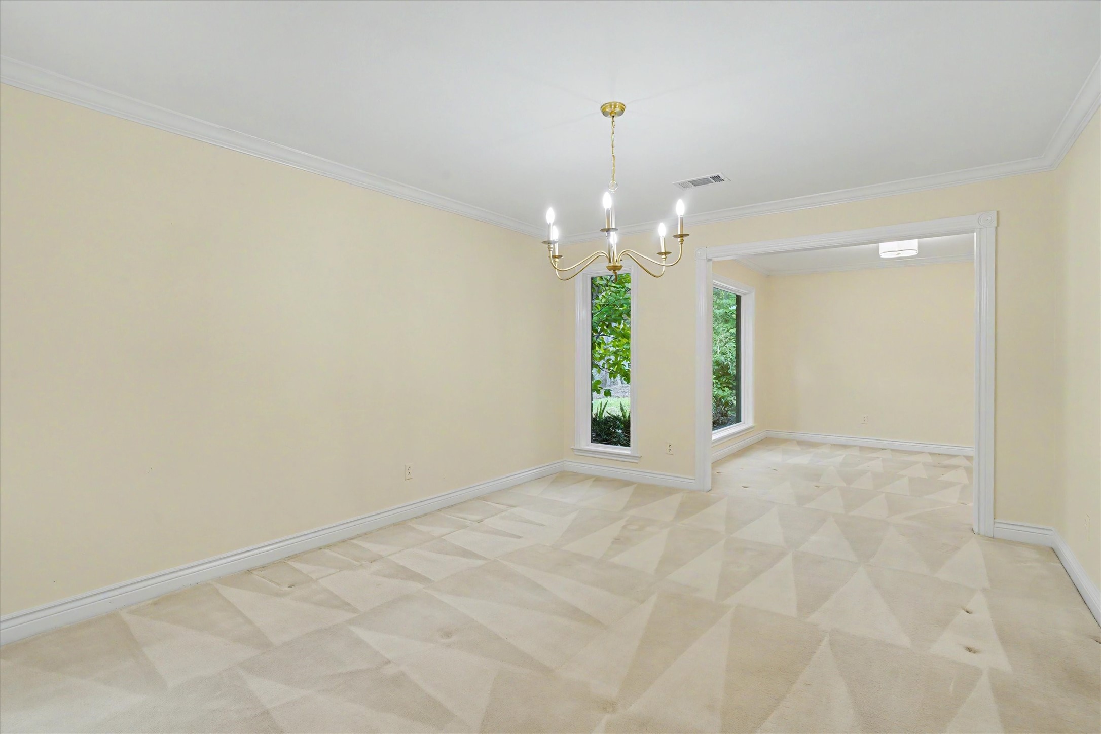 18319 Hereford Lane Property Photo 10