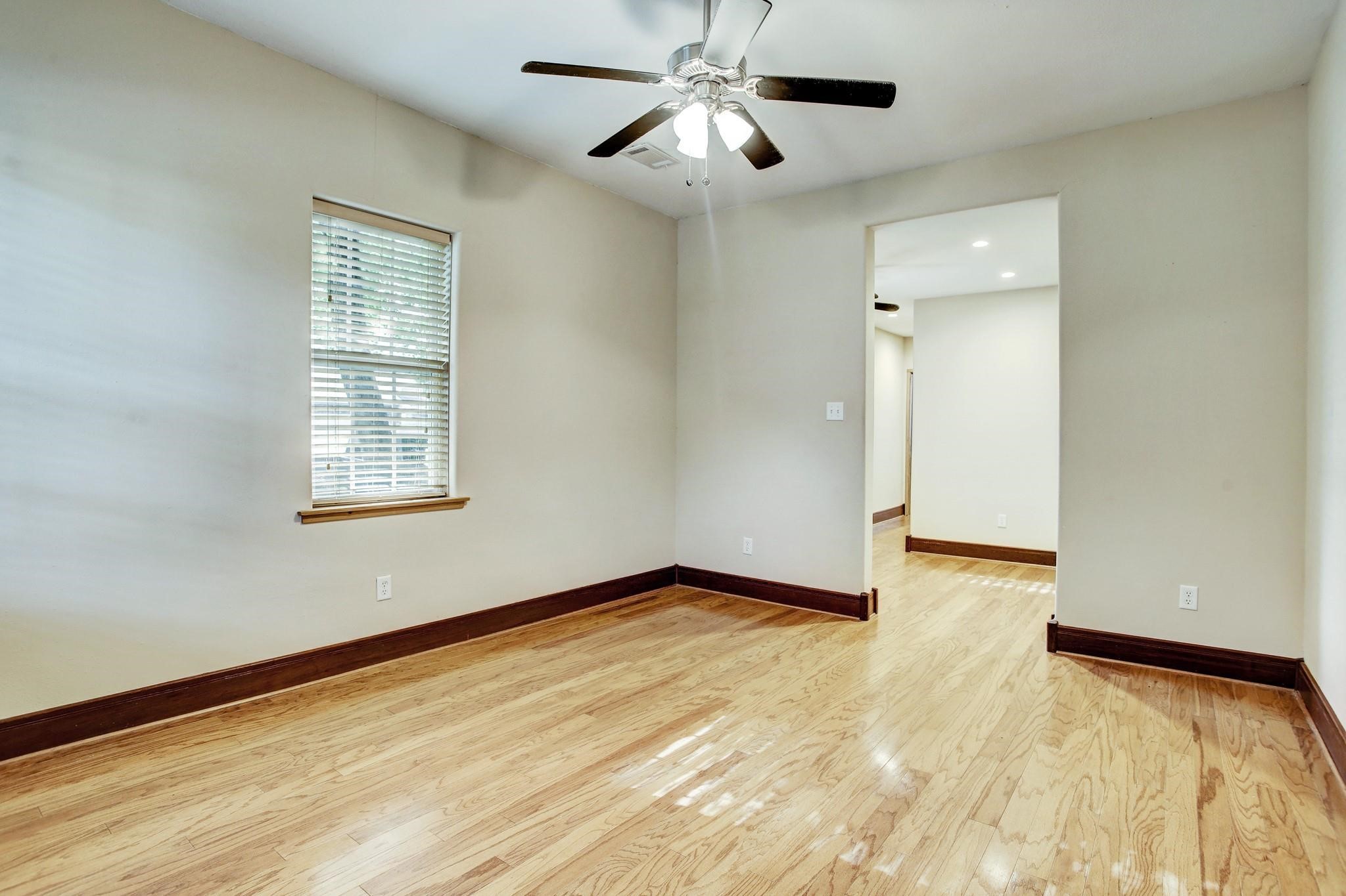 5250 Eigel Street Property Photo 2