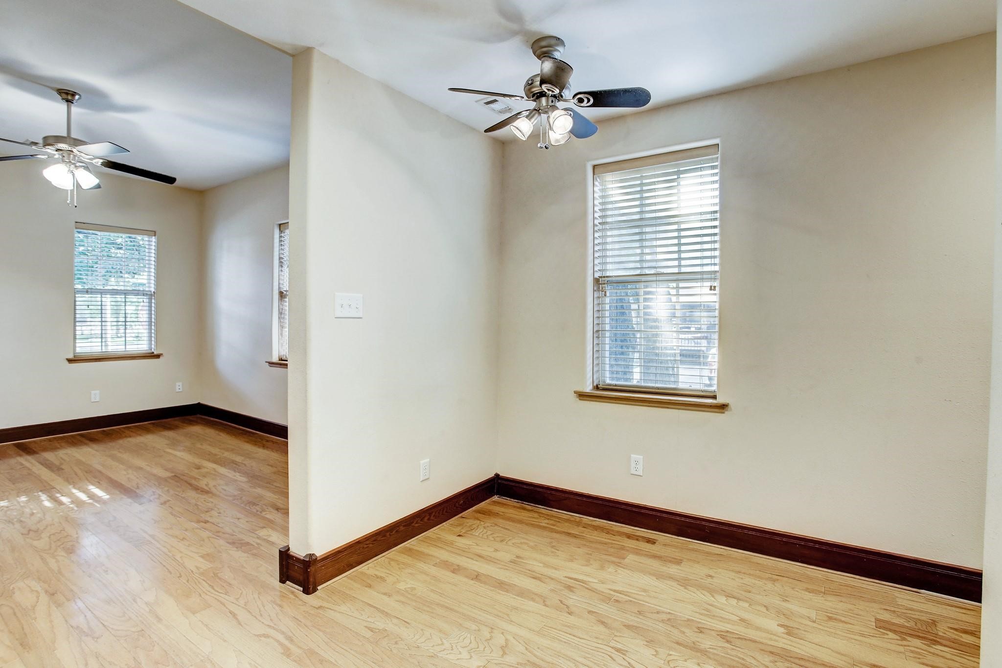 5250 Eigel Street Property Photo 6