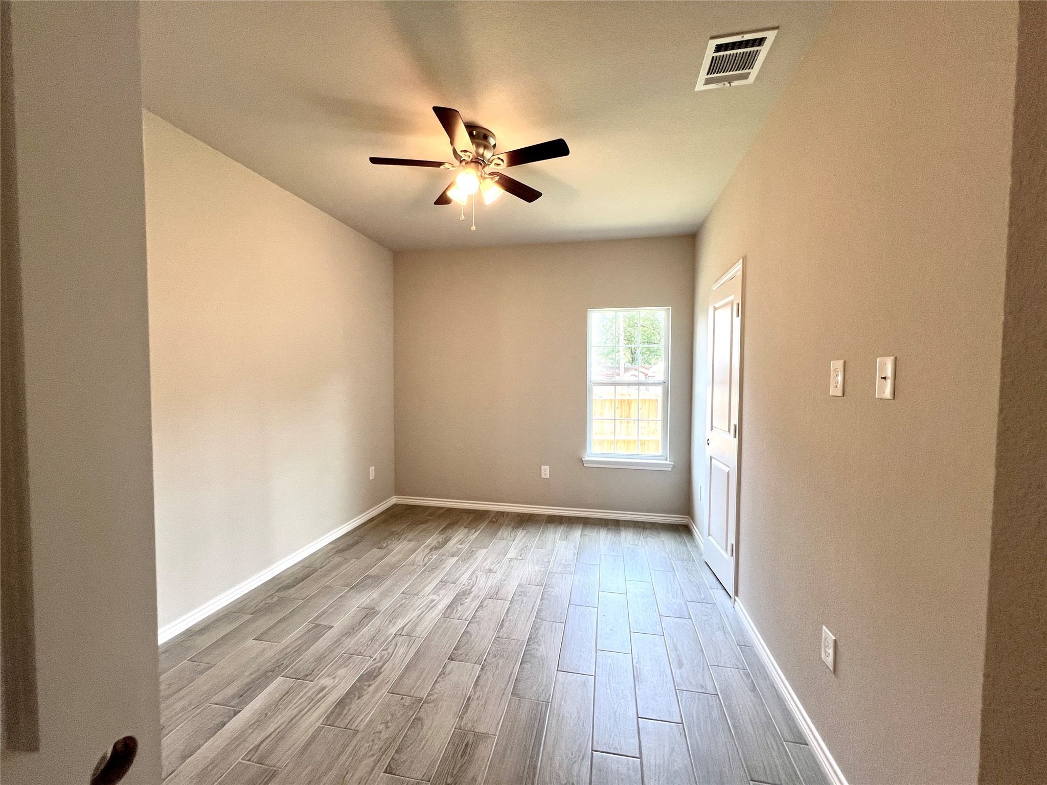 16733 E Hammon Street Property Photo 6