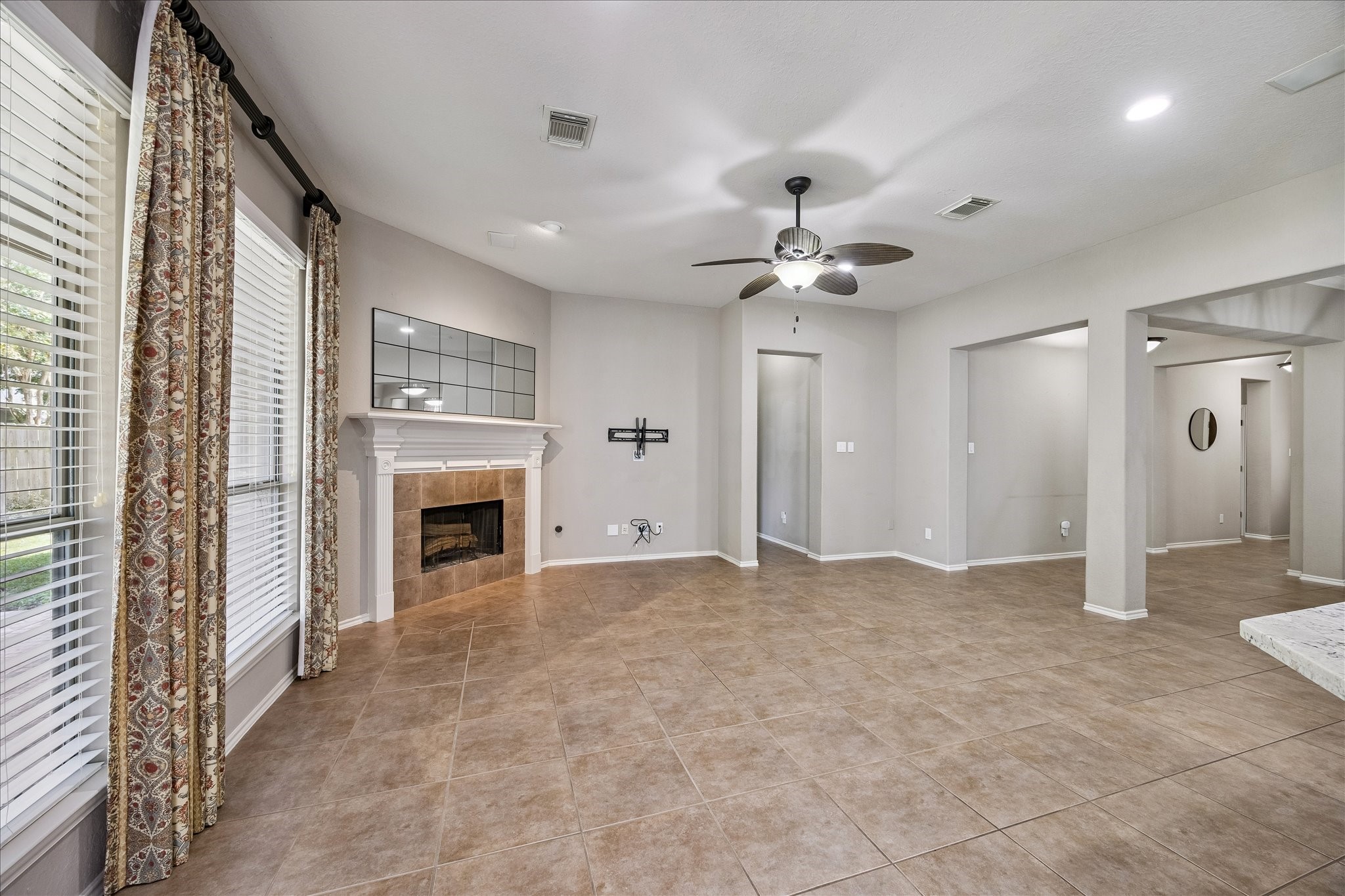 23107 Enchanted Cactus Drive Property Photo 12