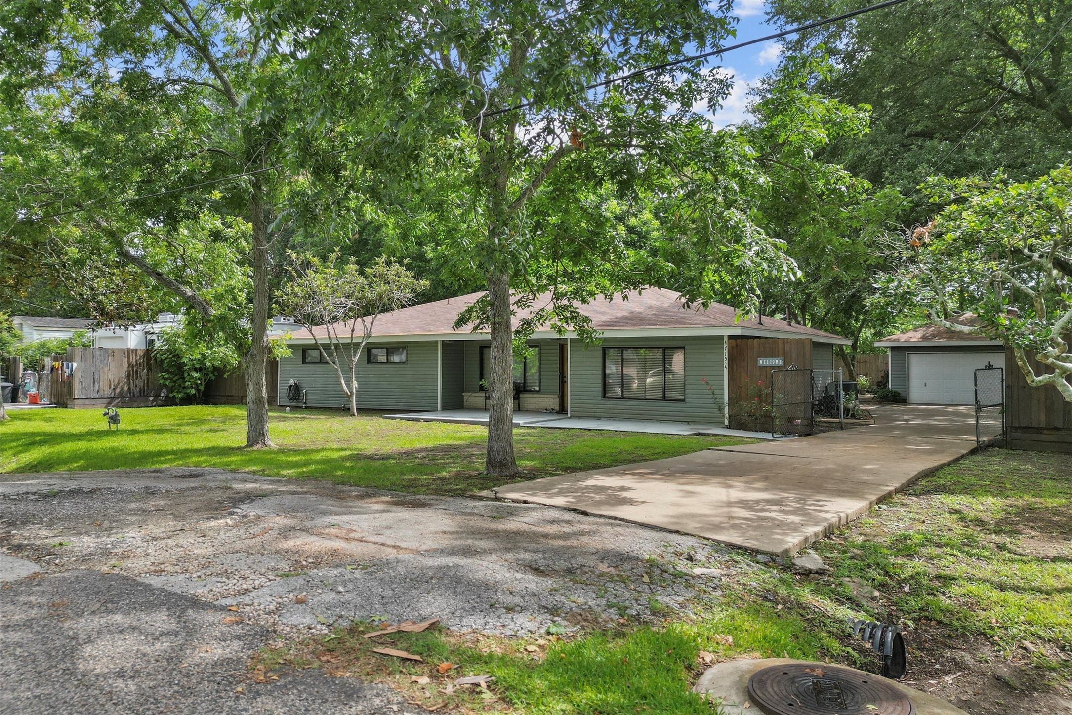 4715 4th Street Property Photo