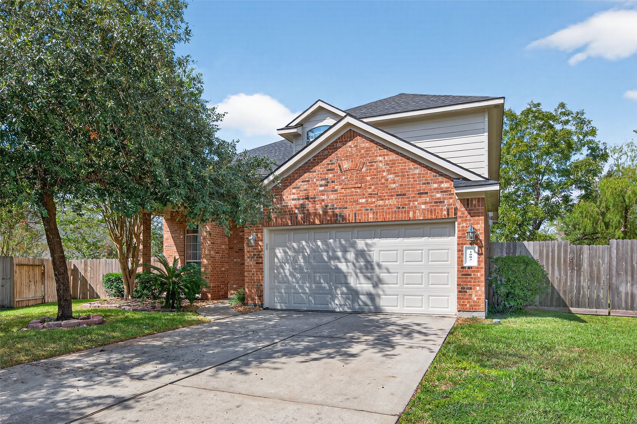 1003 Alp Springs Court Property Photo 4