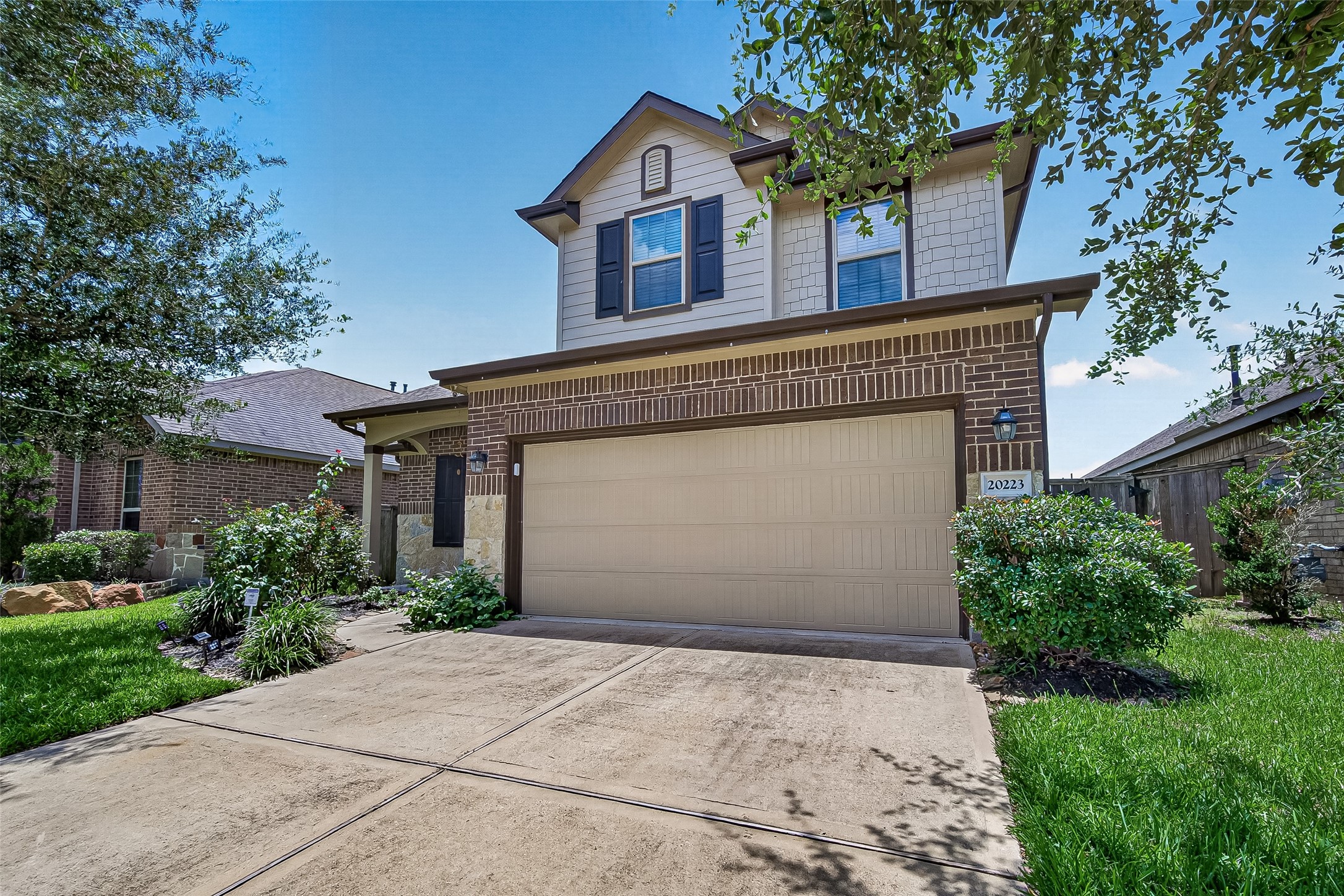 20223 Highfield Park Drive Property Photo 2