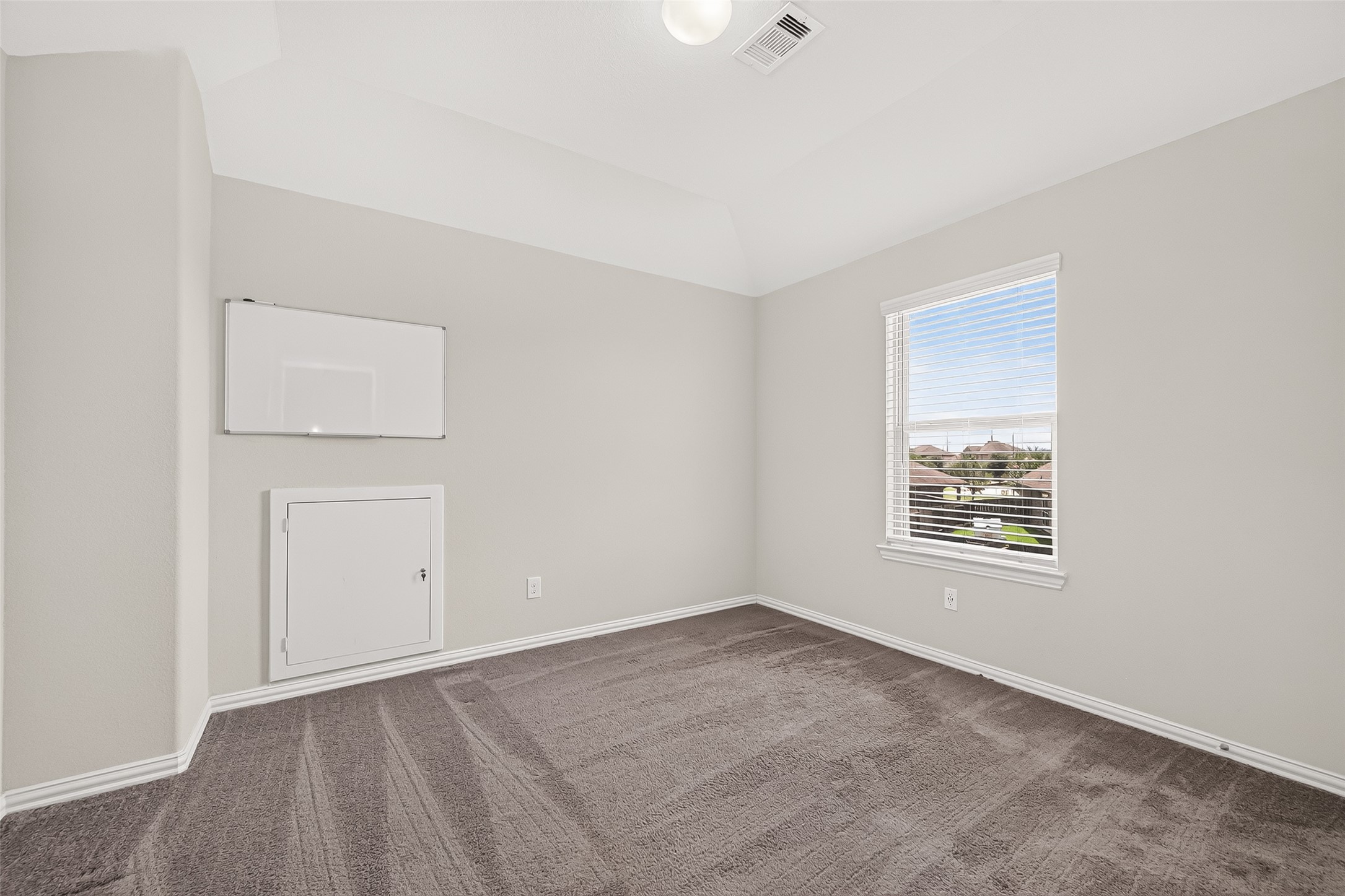 20223 Highfield Park Drive Property Photo 22