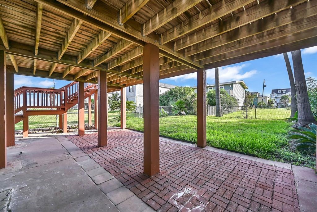 1029 62nd St Street Property Photo 20