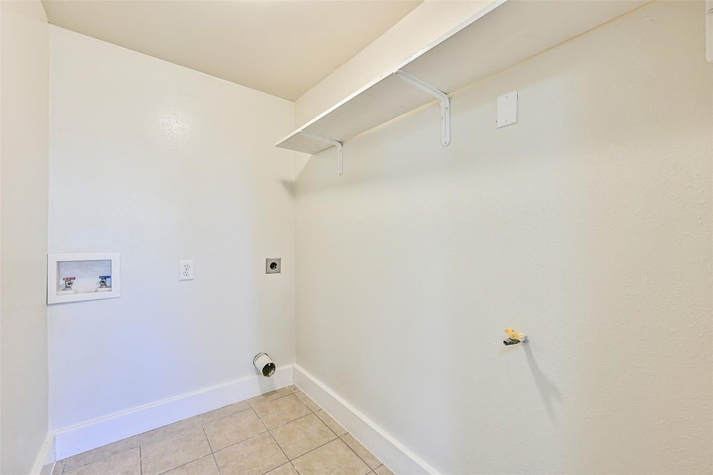 1029 62nd St Street Property Photo 21