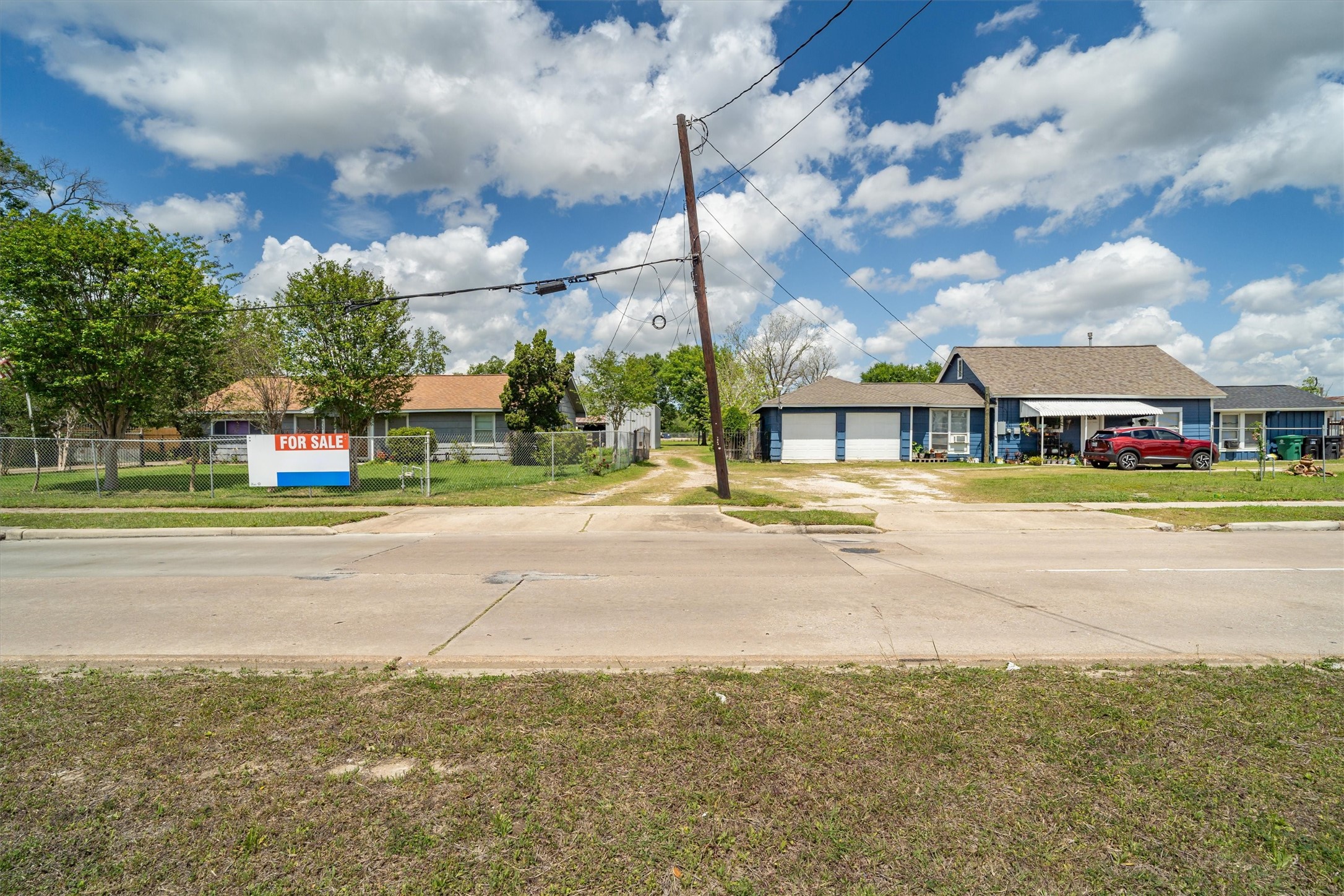 7833 Almeda Genoa Road Property Photo 1