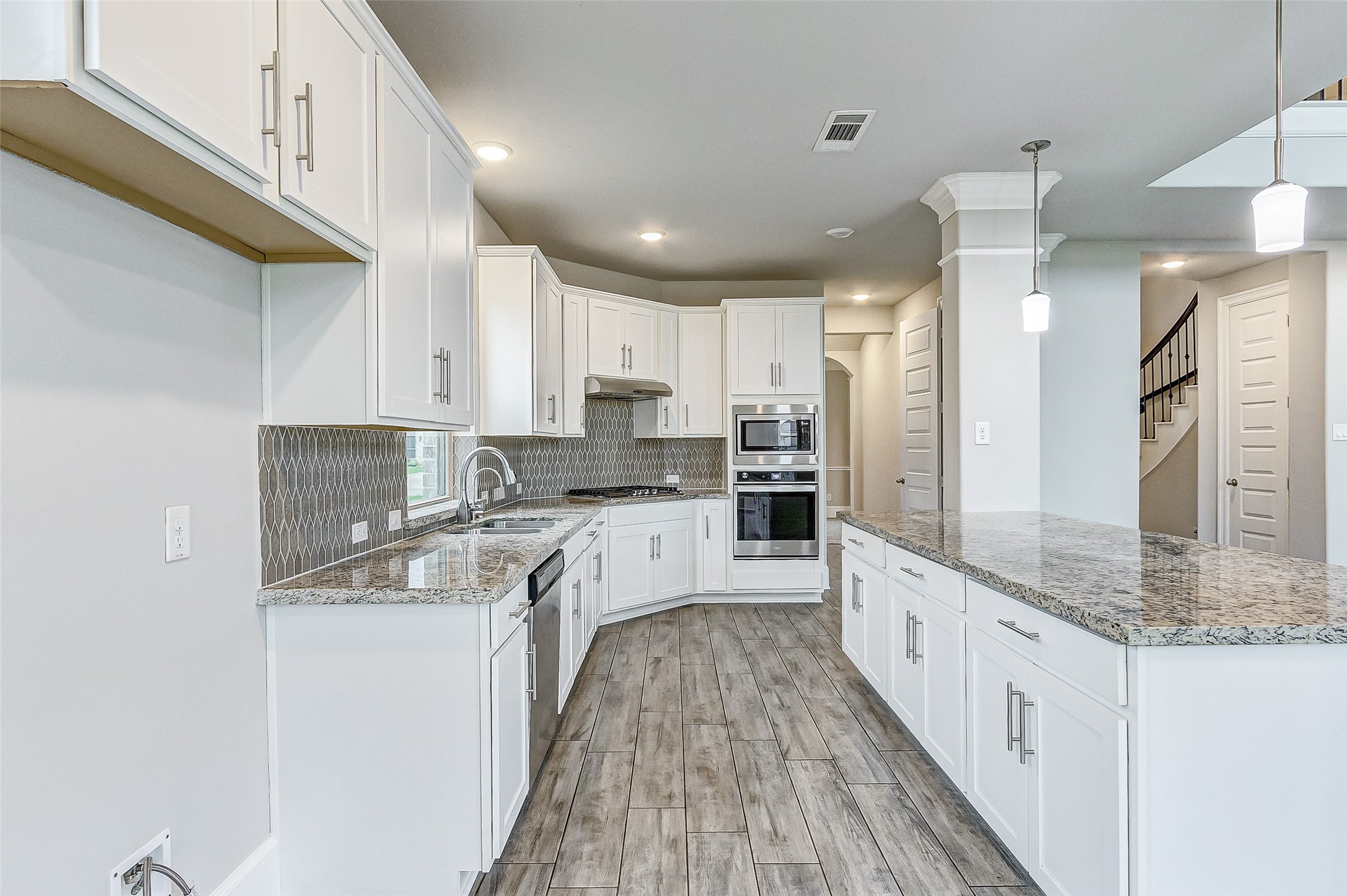 32630 Turning Springs Drive Property Photo 10