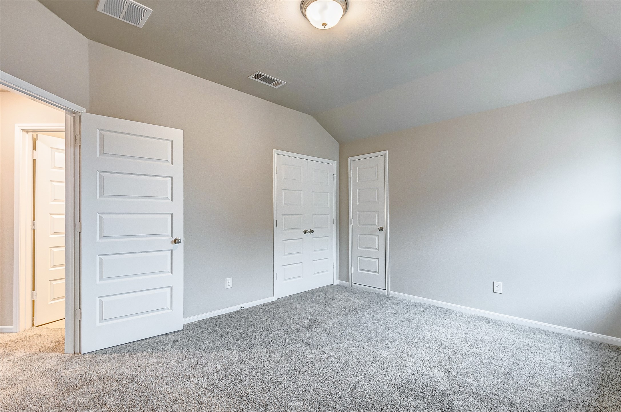 32630 Turning Springs Drive Property Photo 17