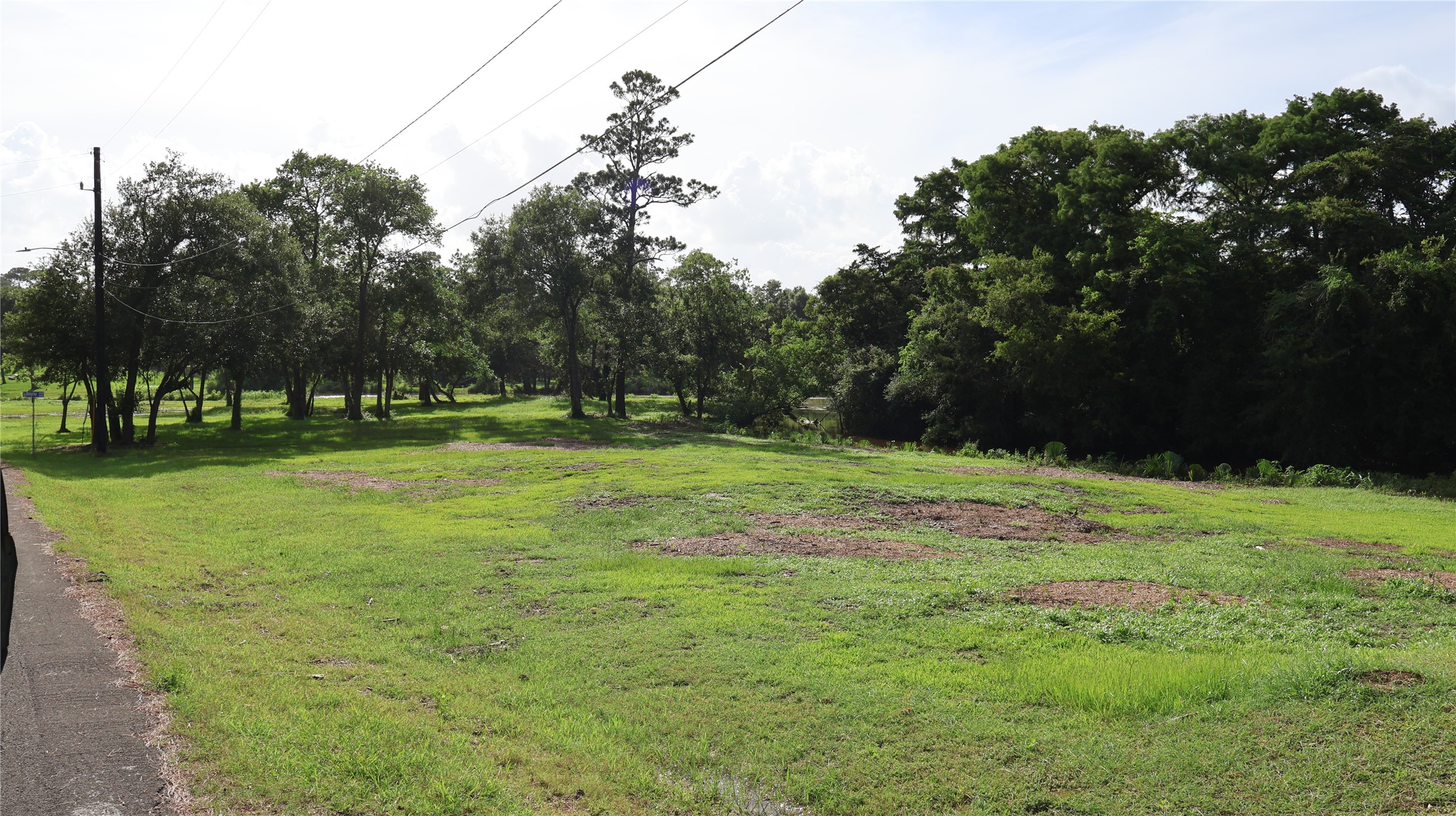 9 Bayou Bend Drive Drive Property Photo 7