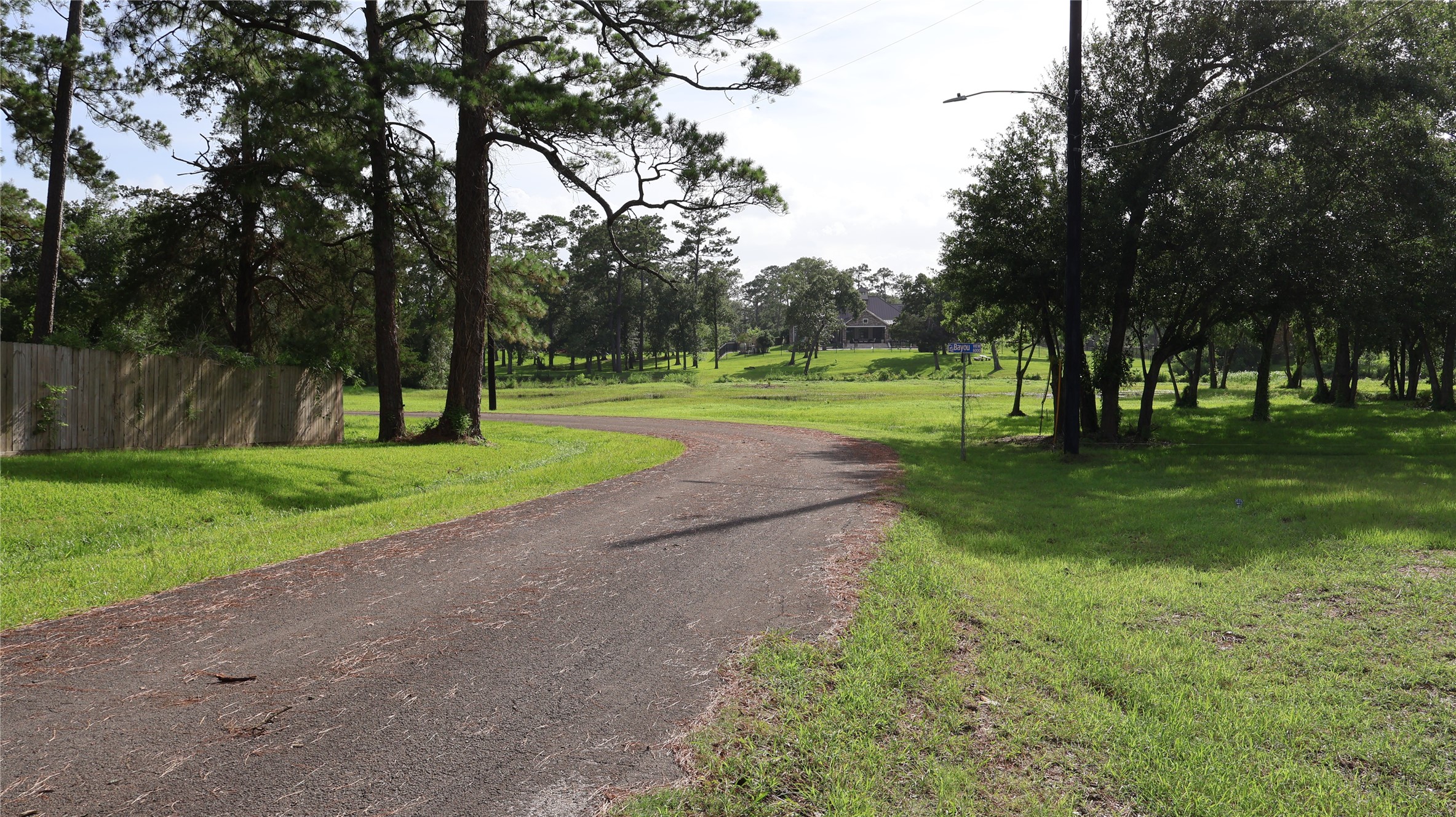 9 Bayou Bend Drive Drive Property Photo 10