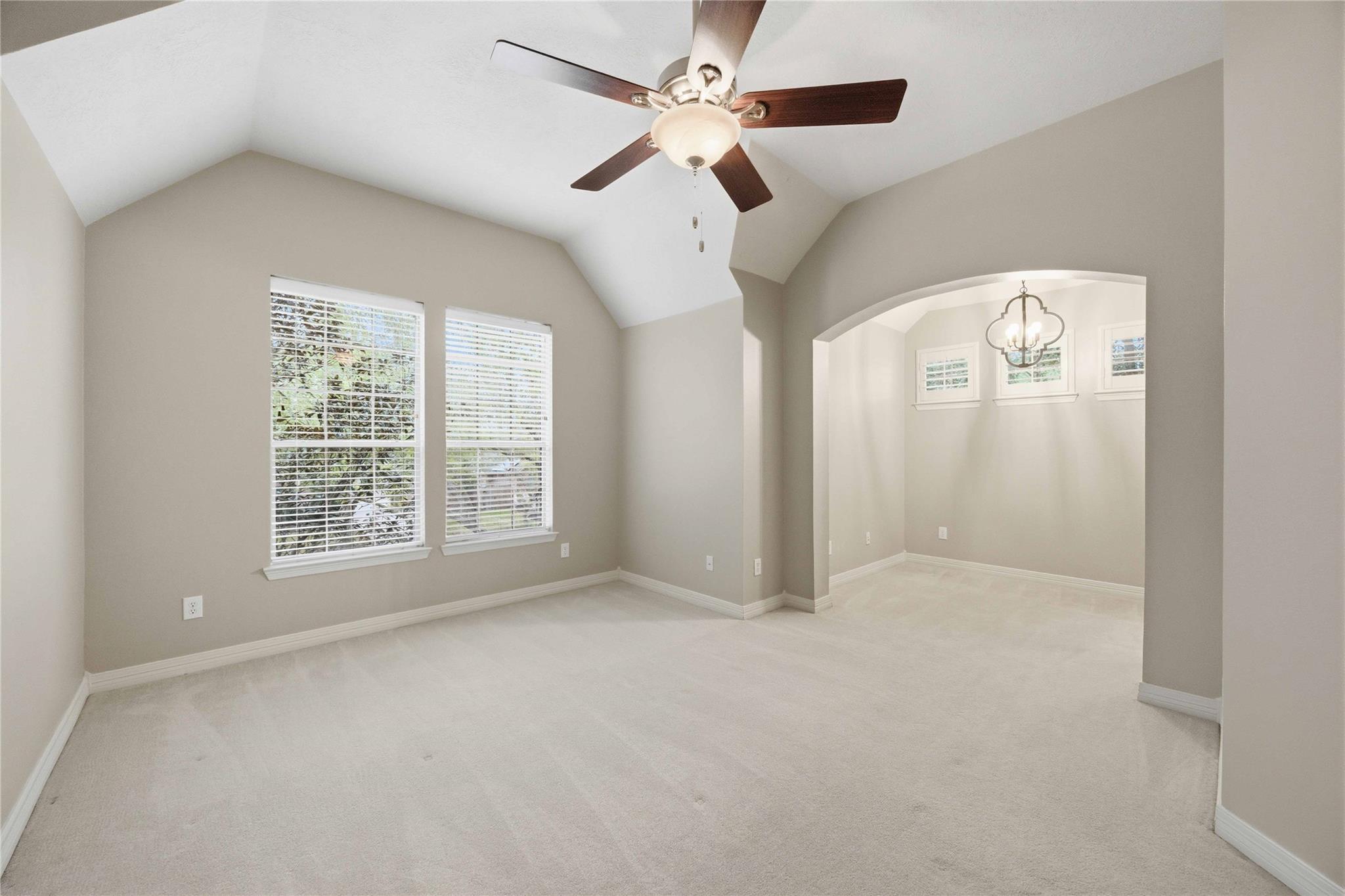 14003 Southern Spring Lane, Houston Tx 77044 Property Photo 35