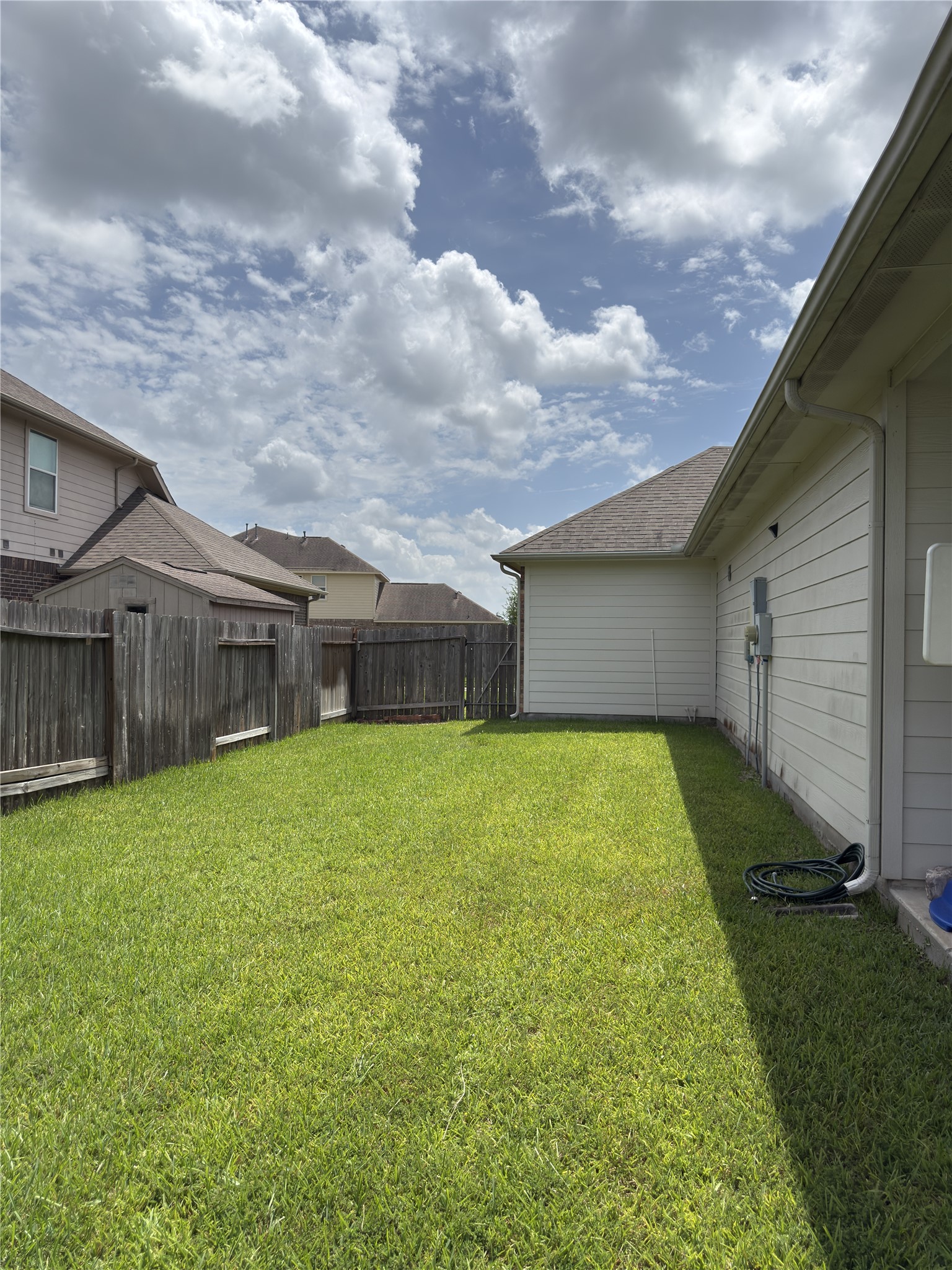 30723 Legends Ridge Dr Property Photo 3