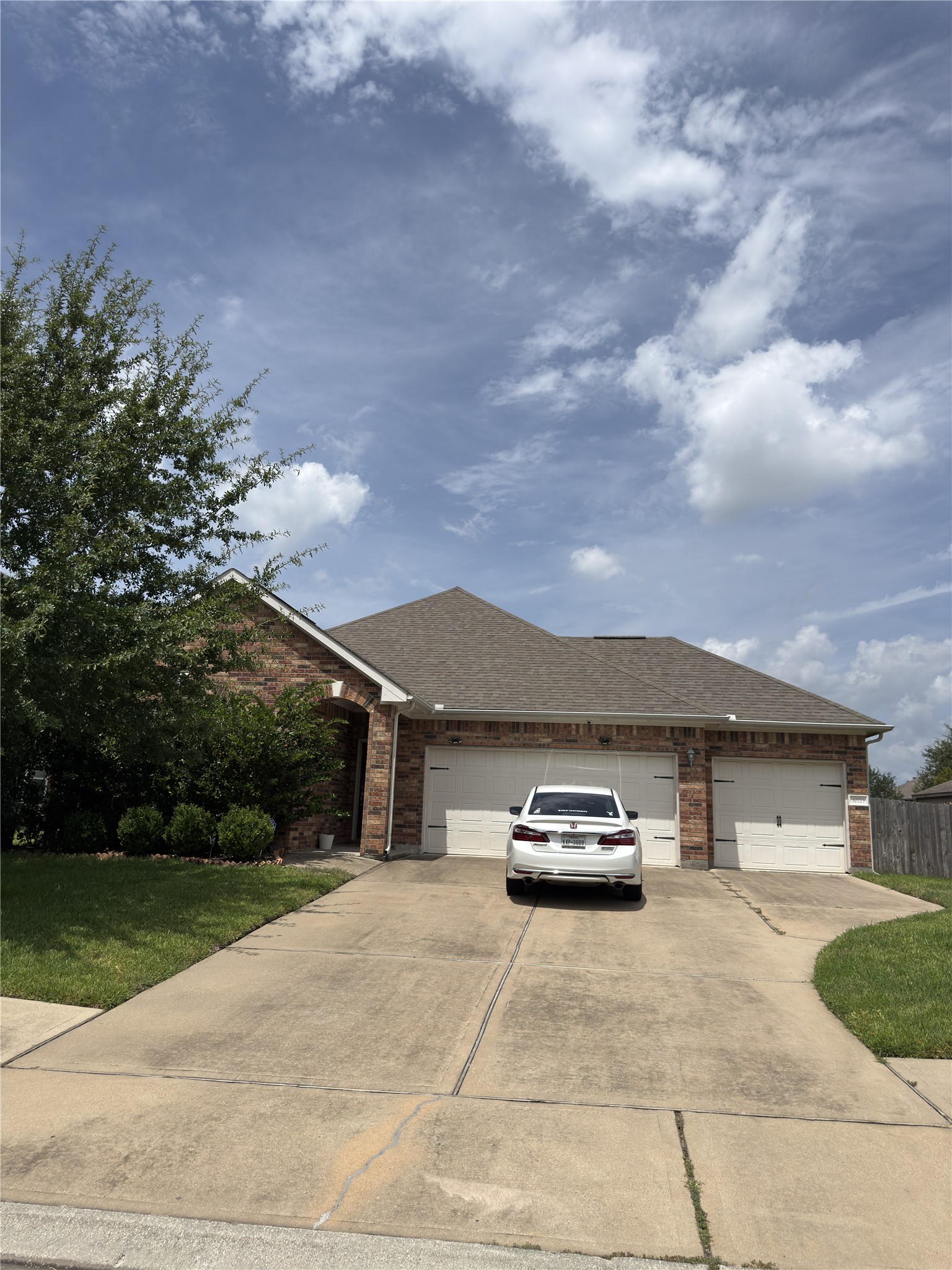 30723 Legends Ridge Dr Property Photo 4