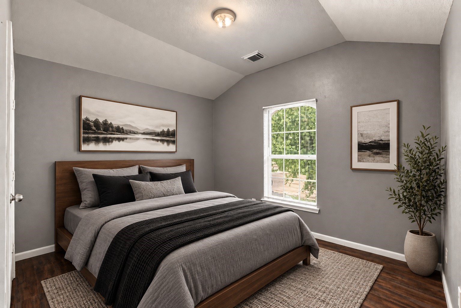 11107 Canyon Crossing Lane Property Photo 16