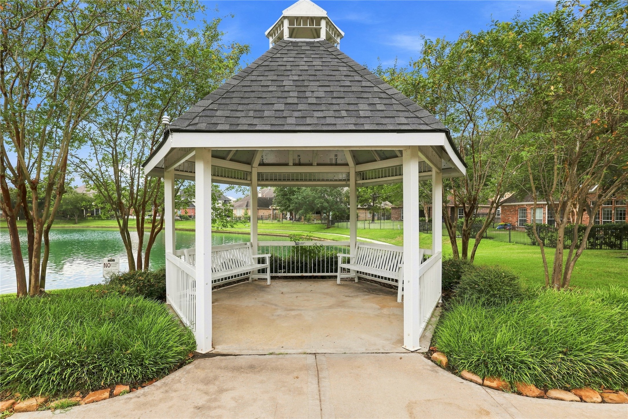 11107 Canyon Crossing Lane Property Photo 25