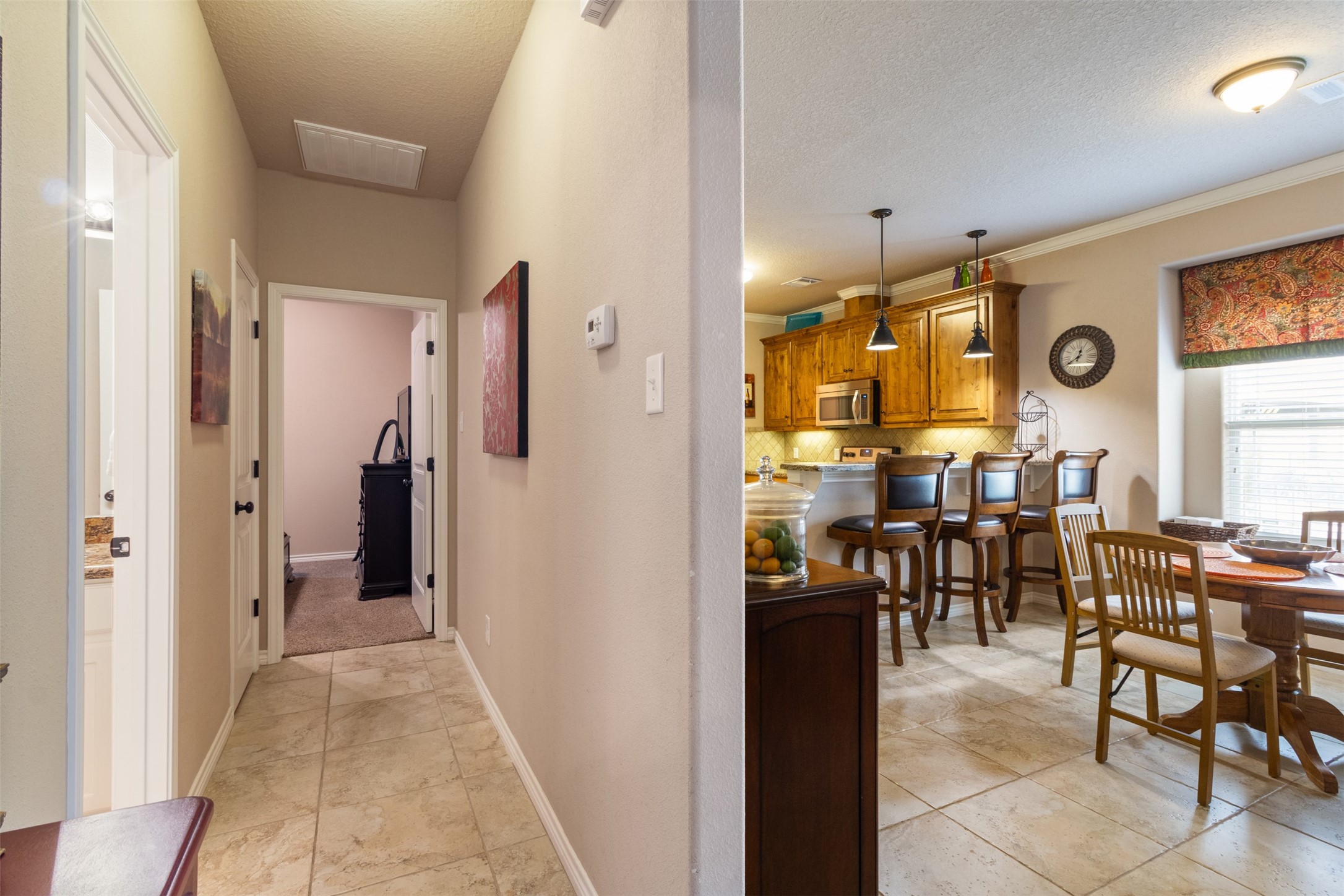 3813 Silverthorne Lane Property Photo 15