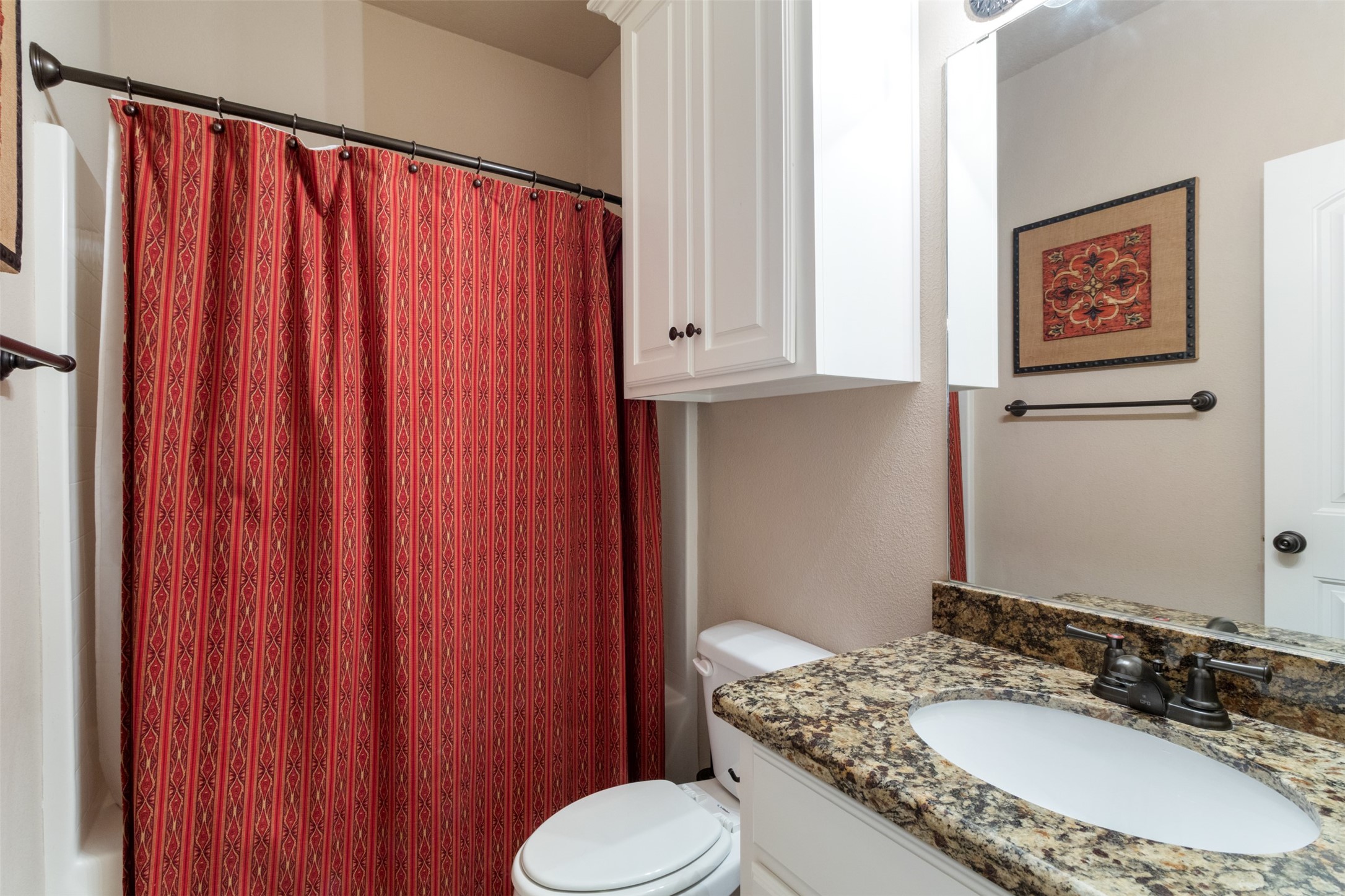 3813 Silverthorne Lane Property Photo 16