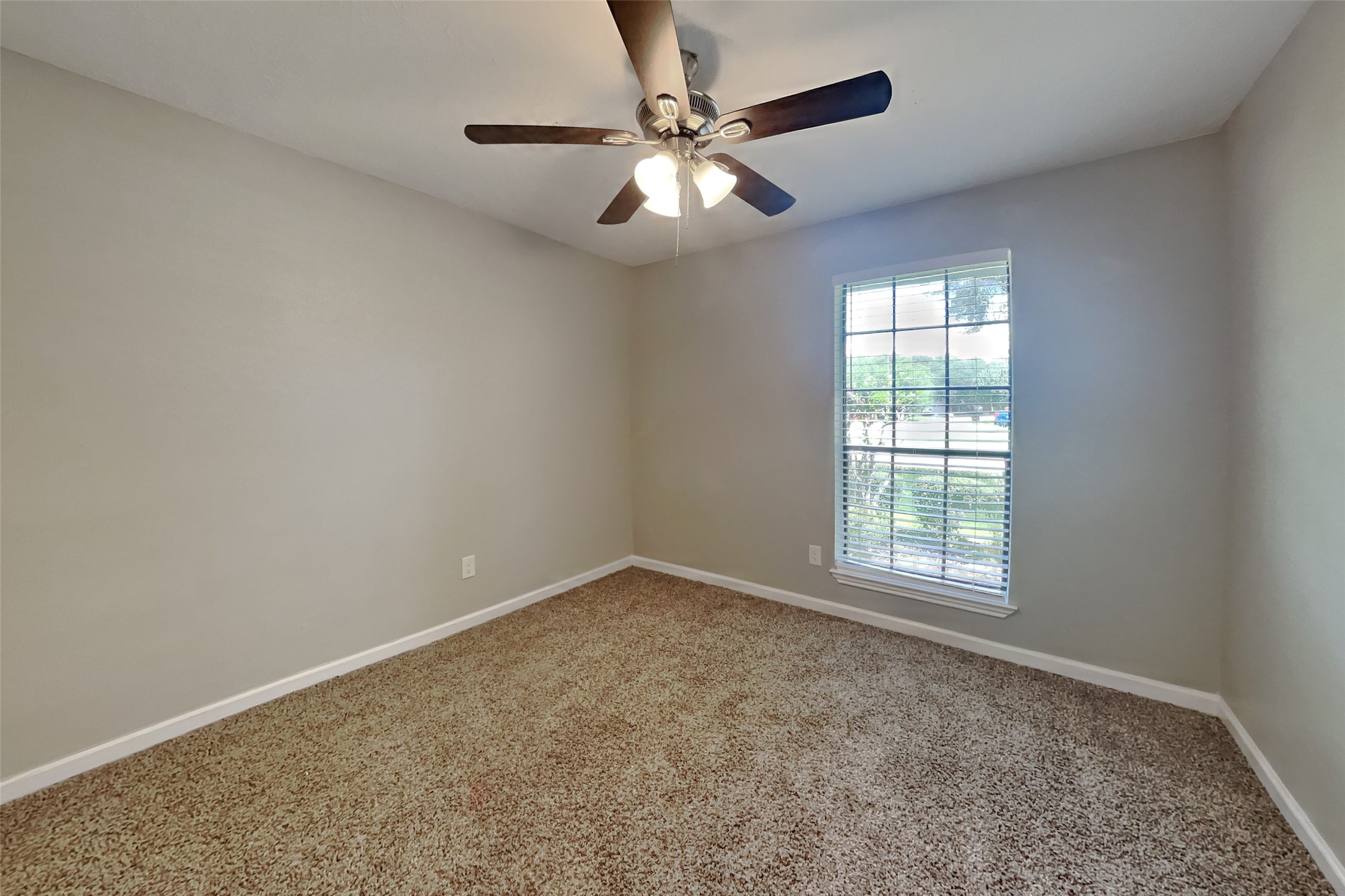 8155 Big Oak Trail Drive Property Photo 13