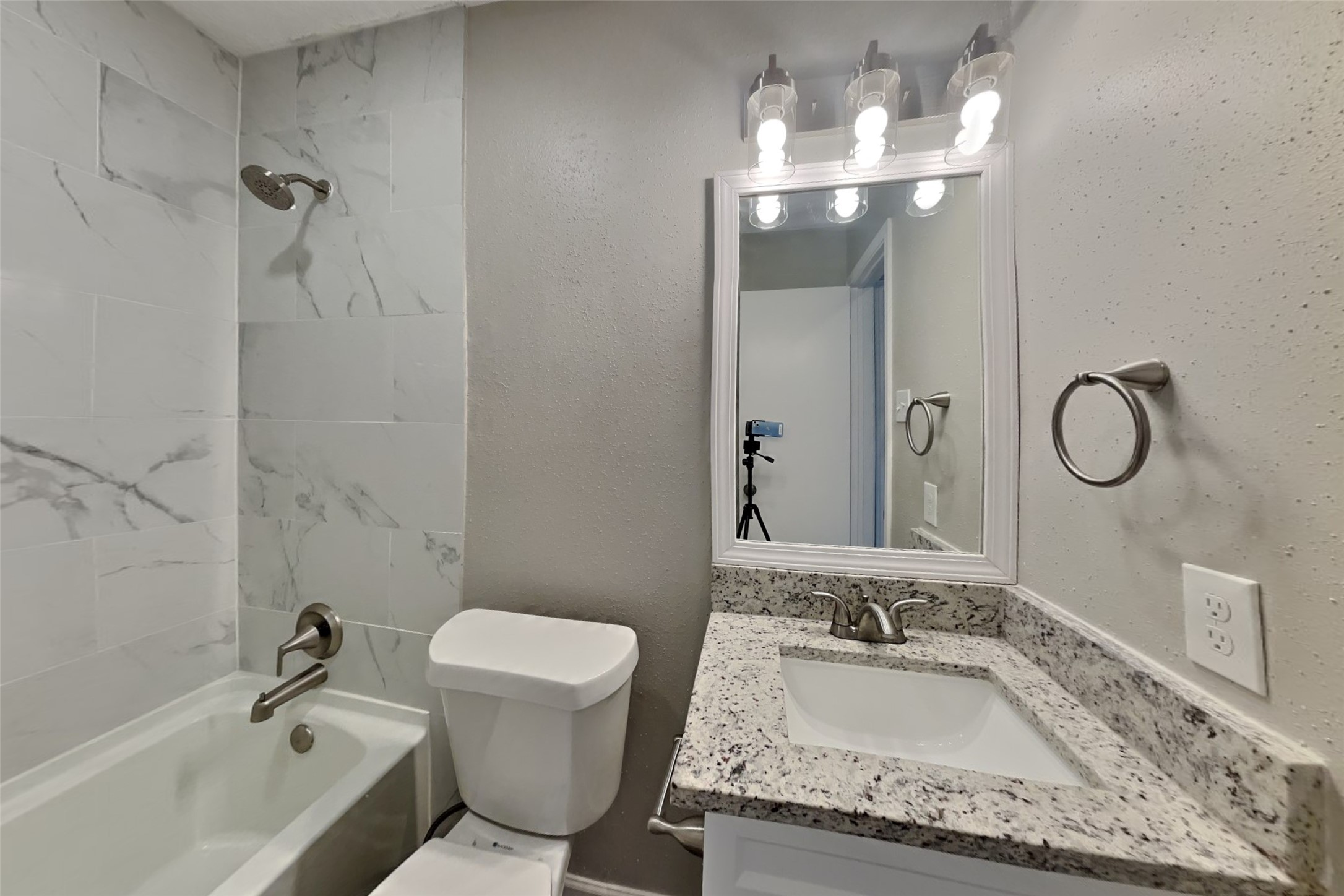 8155 Big Oak Trail Drive Property Photo 15
