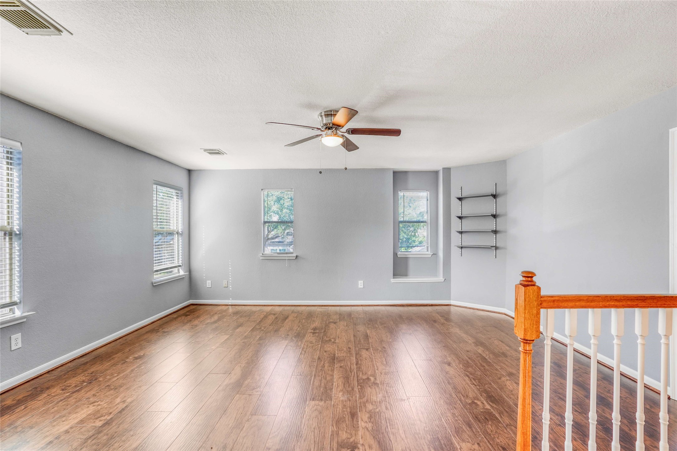 19039 Remington Park Drive Property Photo 16