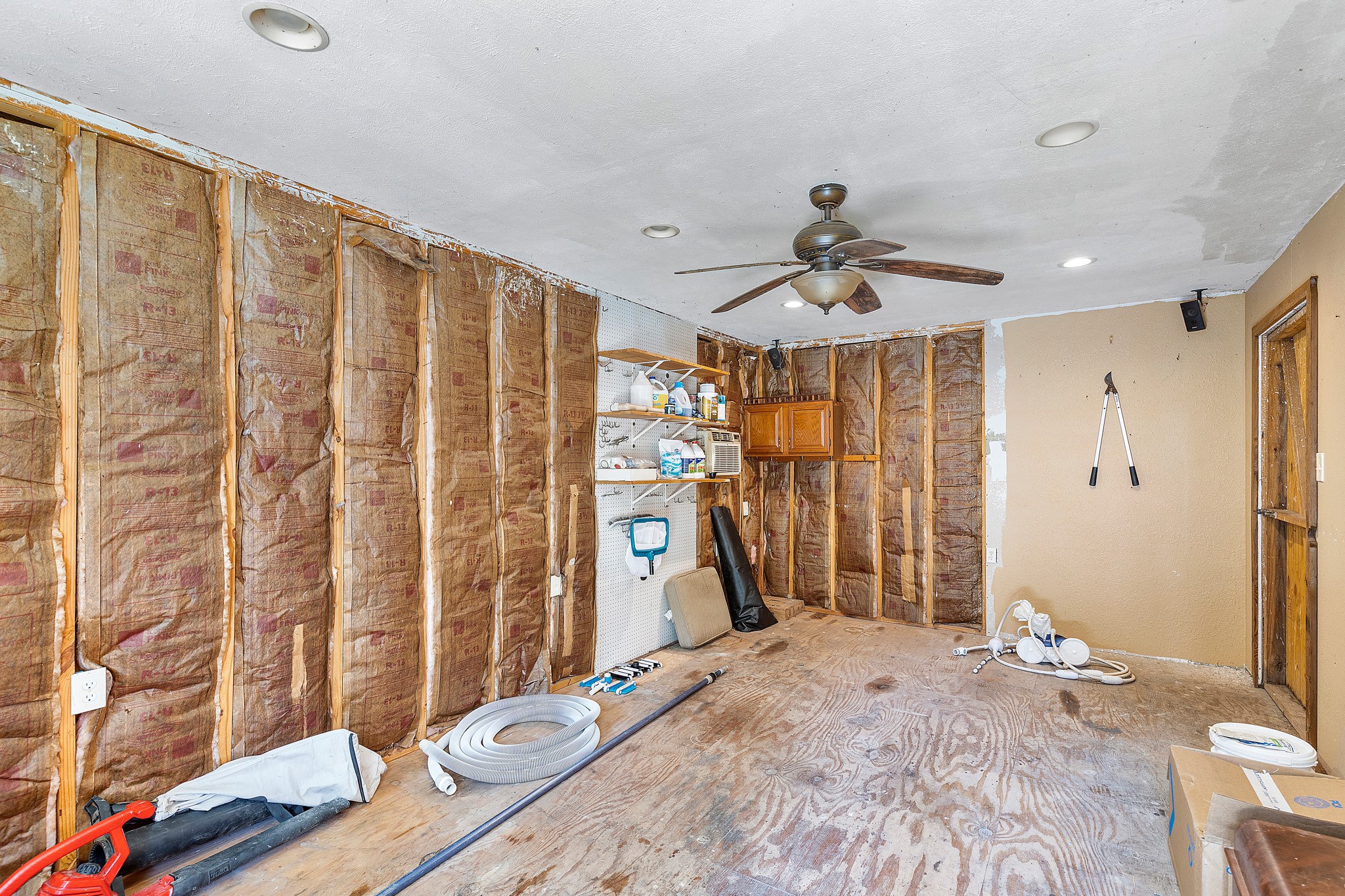 230 Walnut Drive Property Photo 40