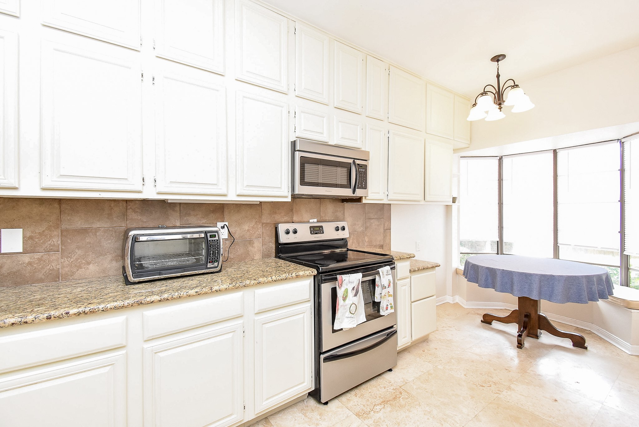 1044 Augusta Drive 1044 Property Photo 6