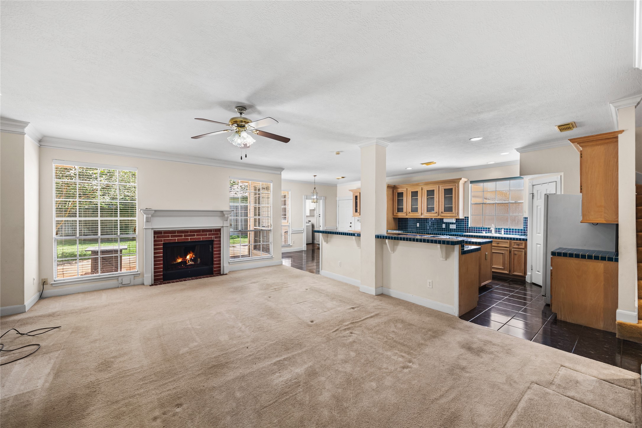 17210 Silverthorne Lane Property Photo 3