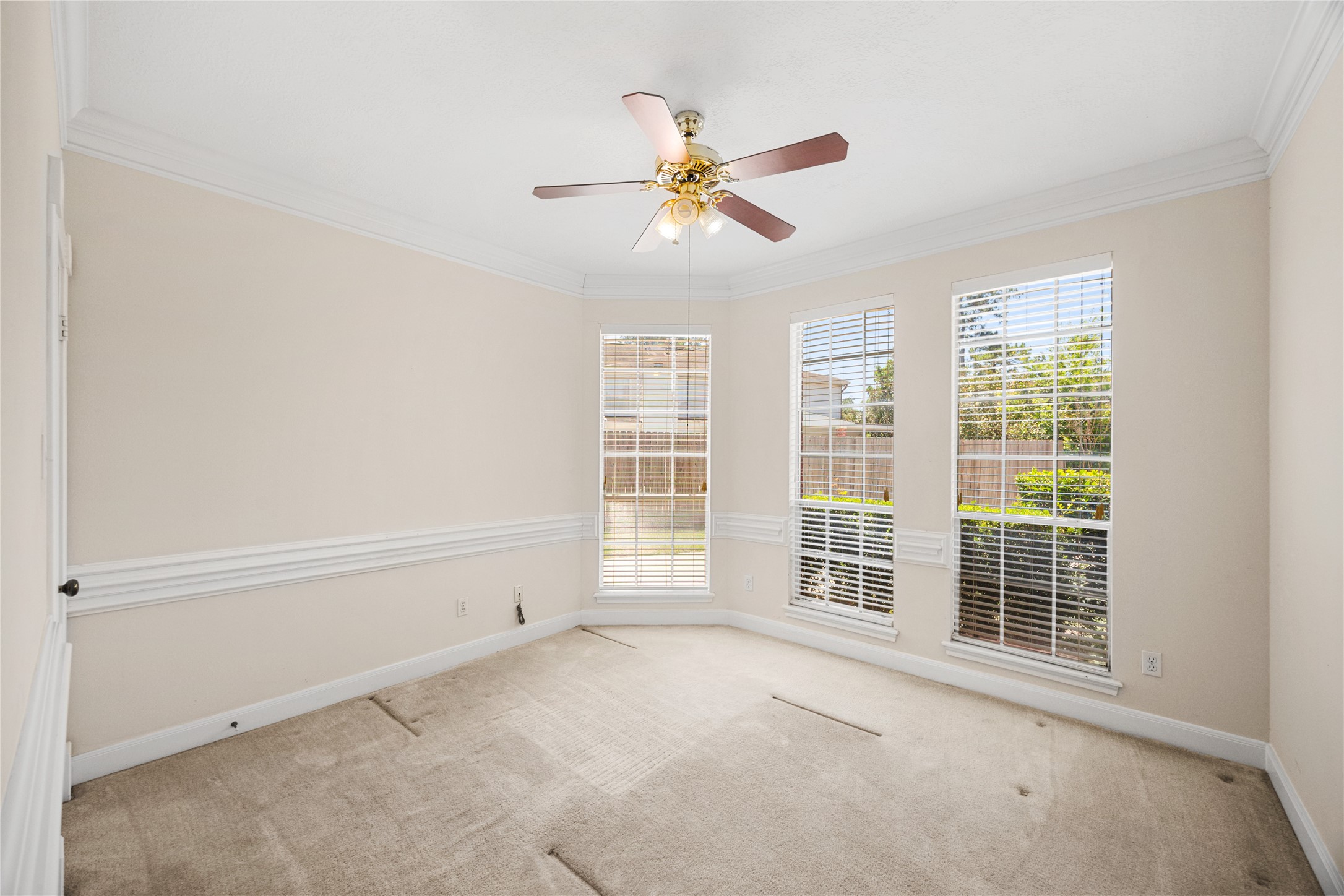 17210 Silverthorne Lane Property Photo 12