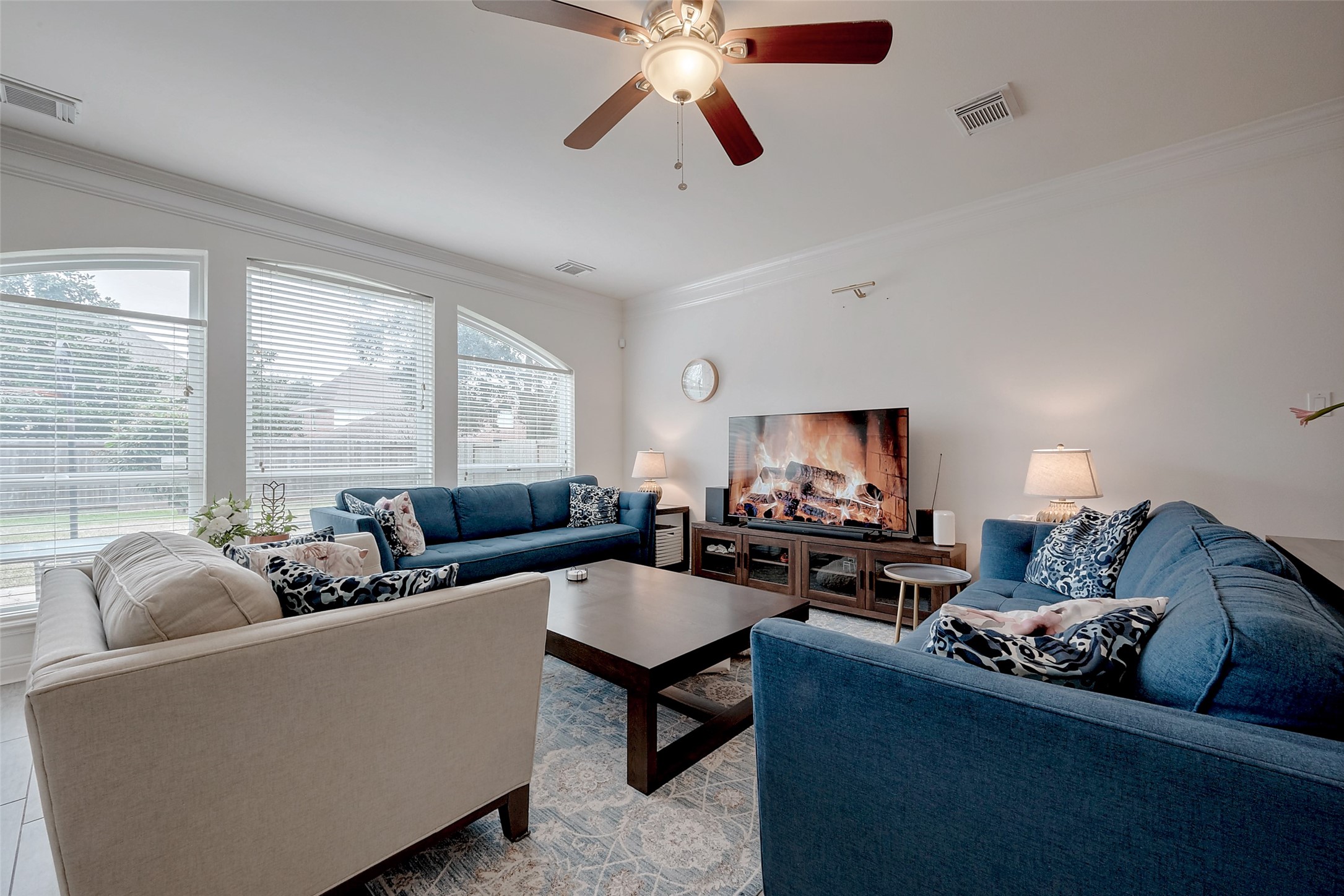 4706 April Meadow Way Property Photo 11
