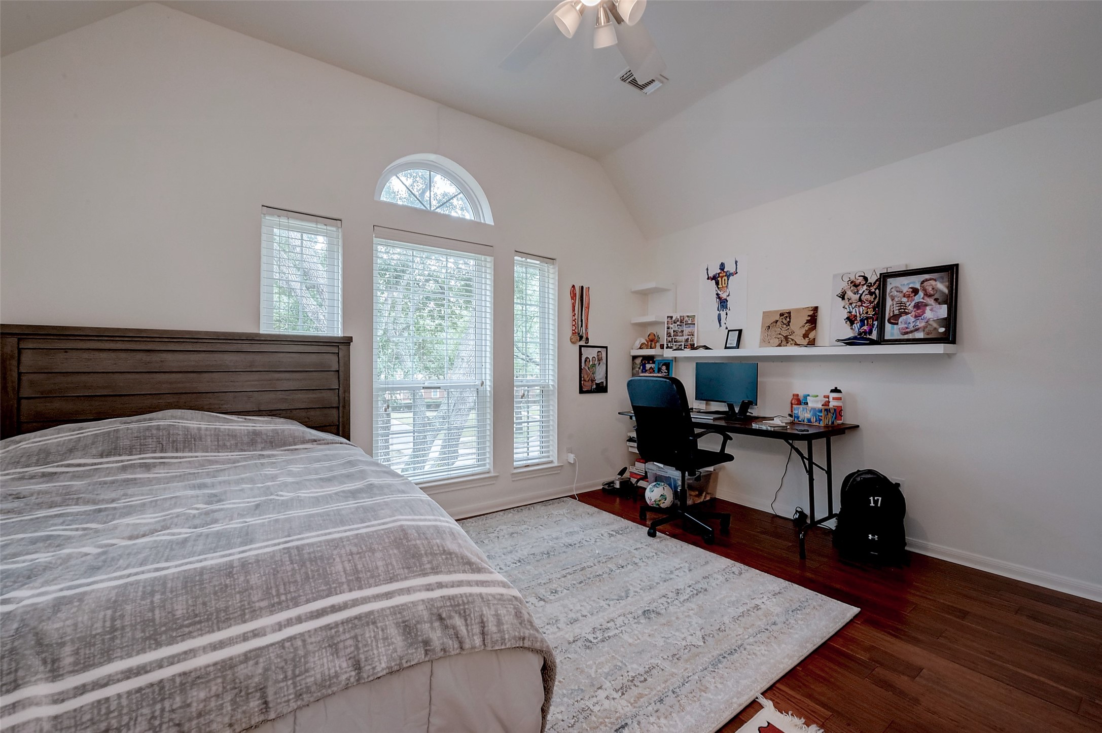 4706 April Meadow Way Property Photo 33