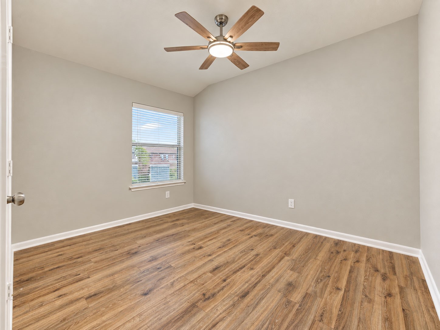 4719 Waterhaven Lane Property Photo 27