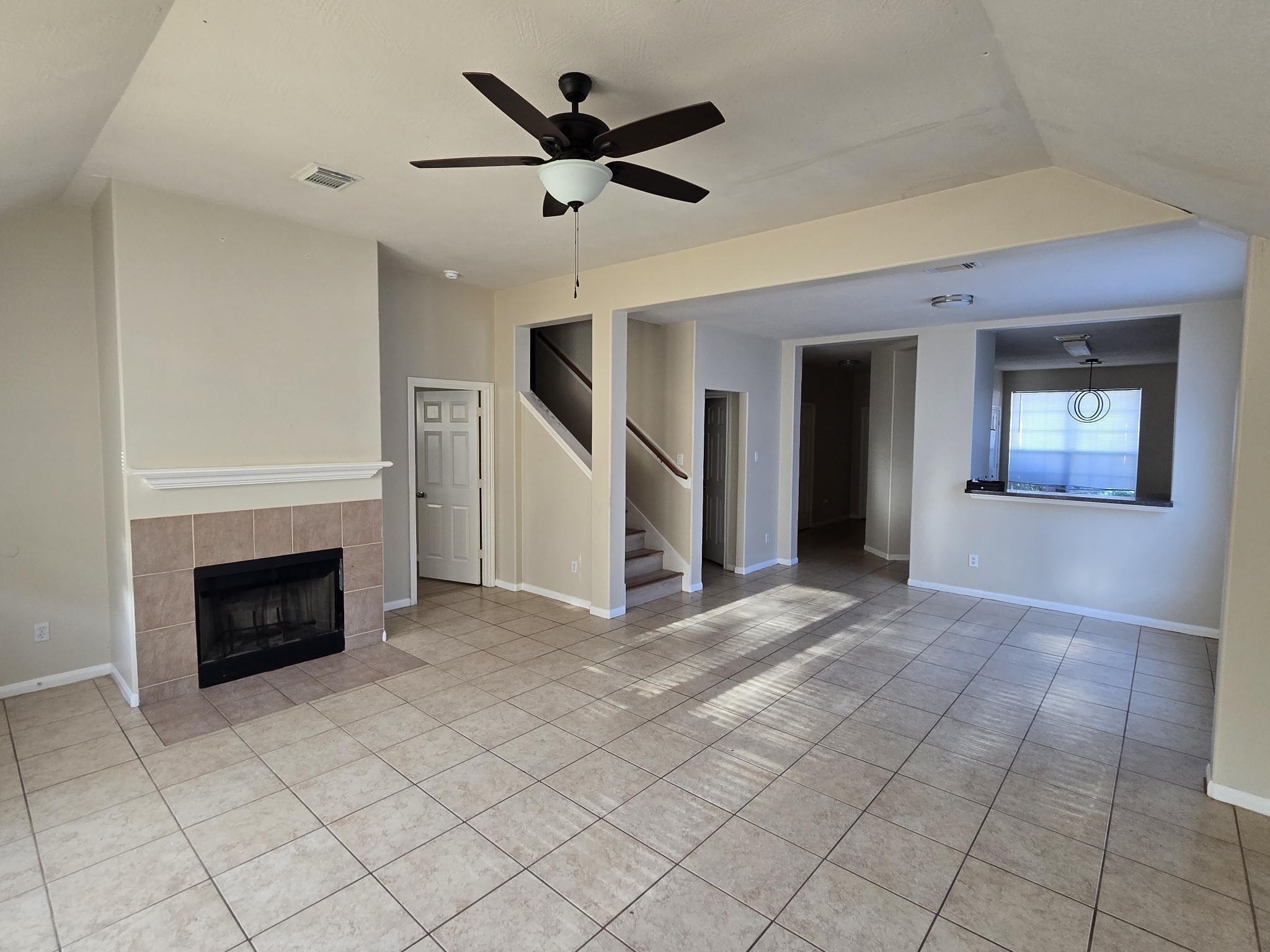 3730 Liberty Square Trl Property Photo 5