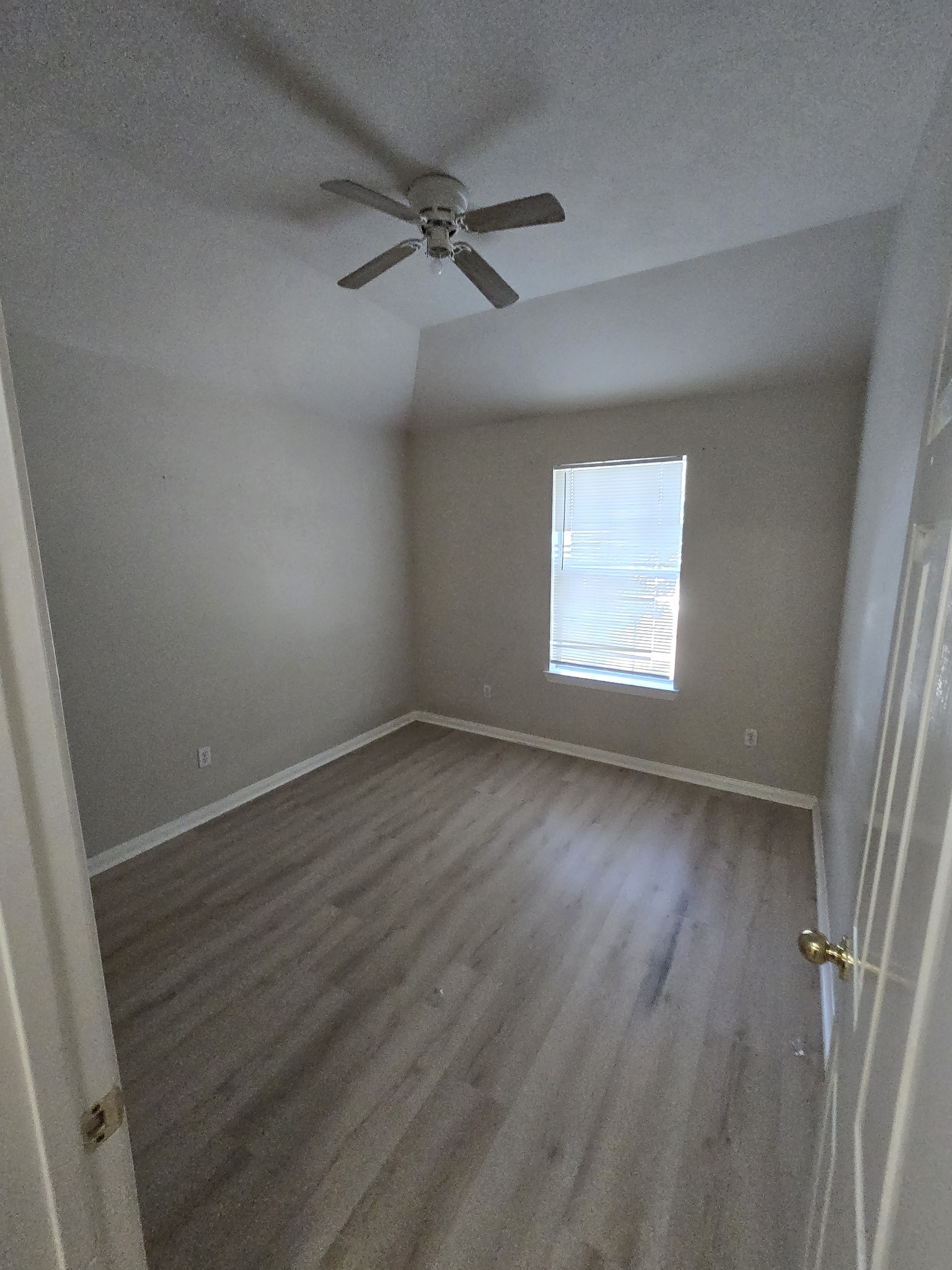 3730 Liberty Square Trl Property Photo 13