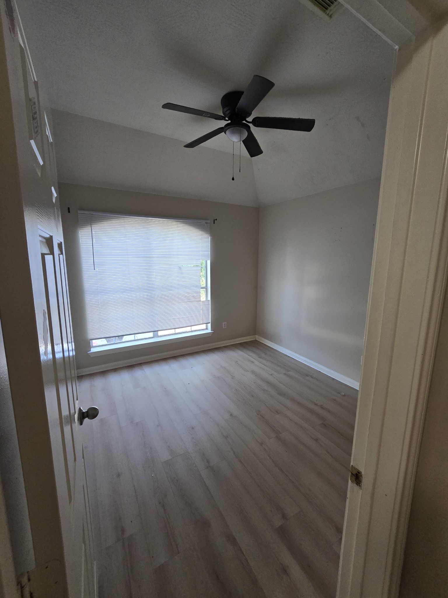 3730 Liberty Square Trl Property Photo 14