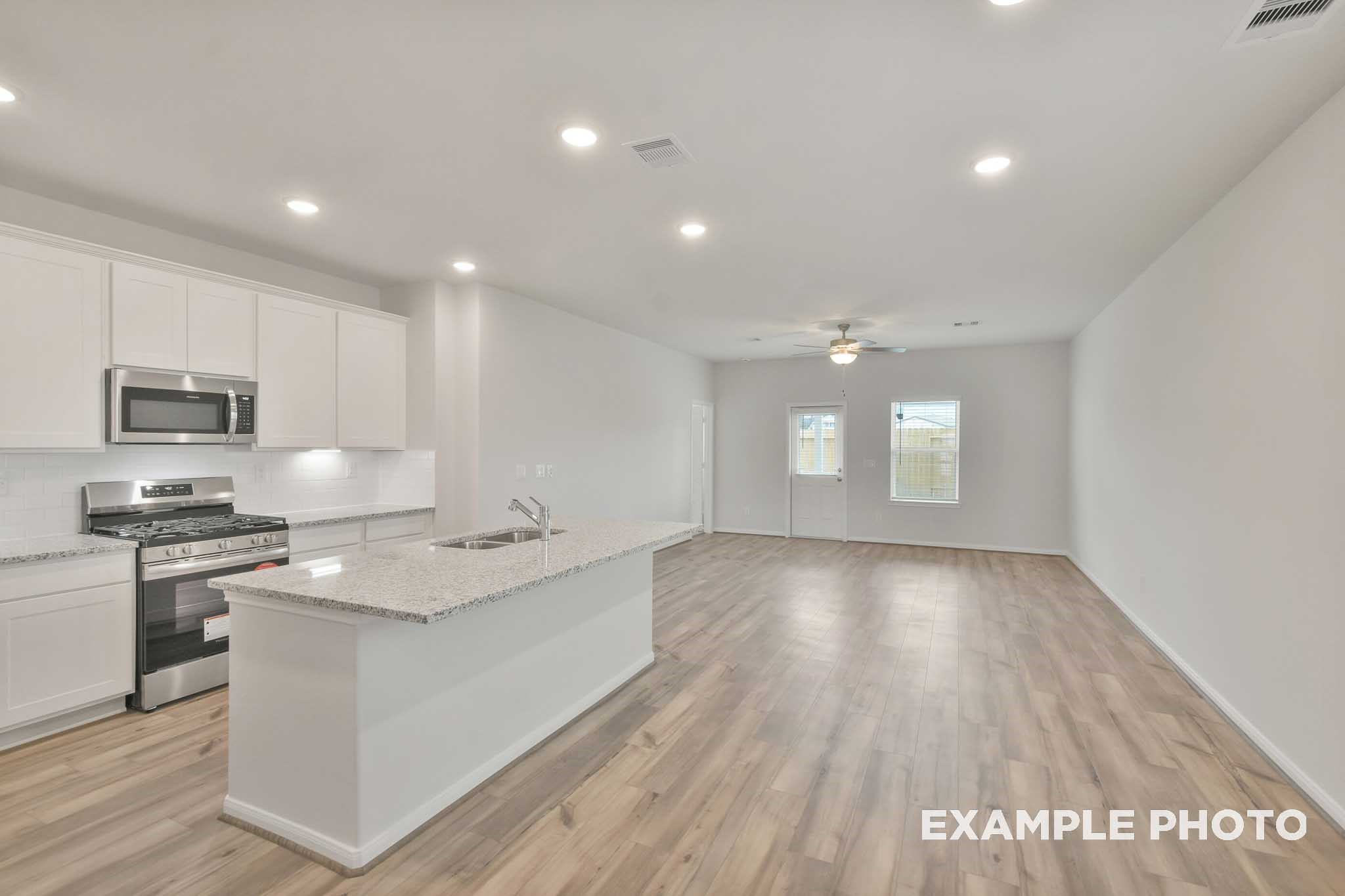 112 West Canopy Crossing Circle Property Photo 3