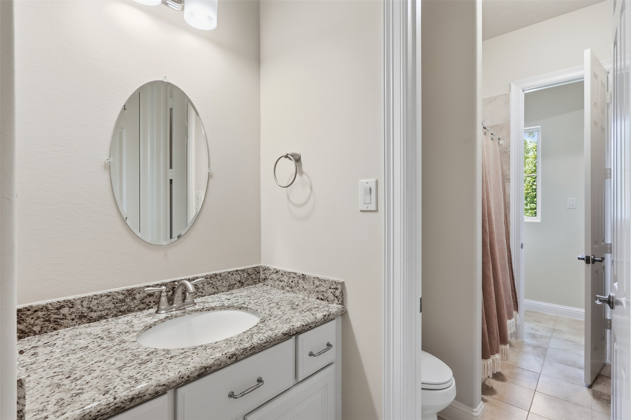 9806 Reflection Point Drive Property Photo 10