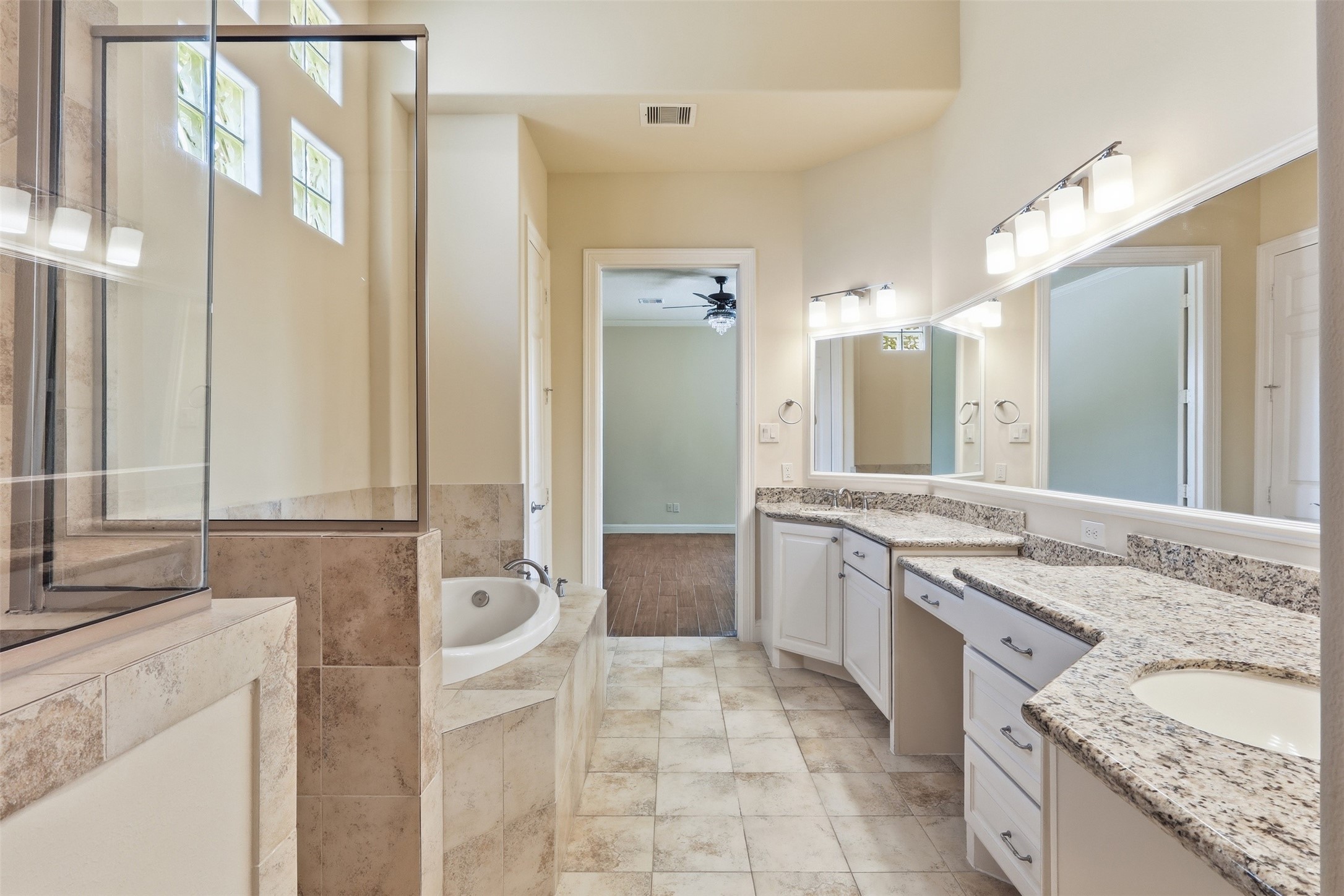 9806 Reflection Point Drive Property Photo 15
